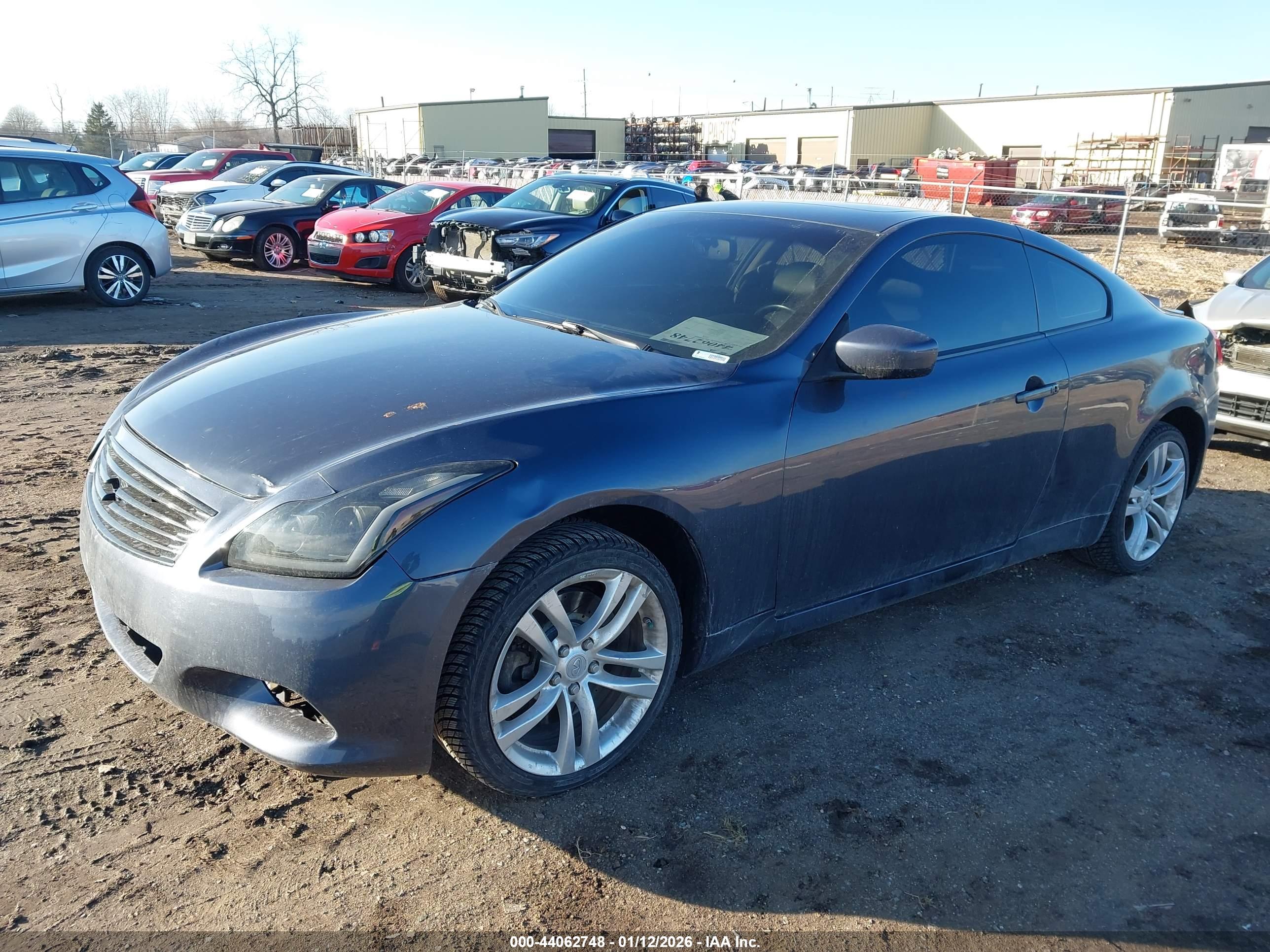 INFINITI G37X image 2