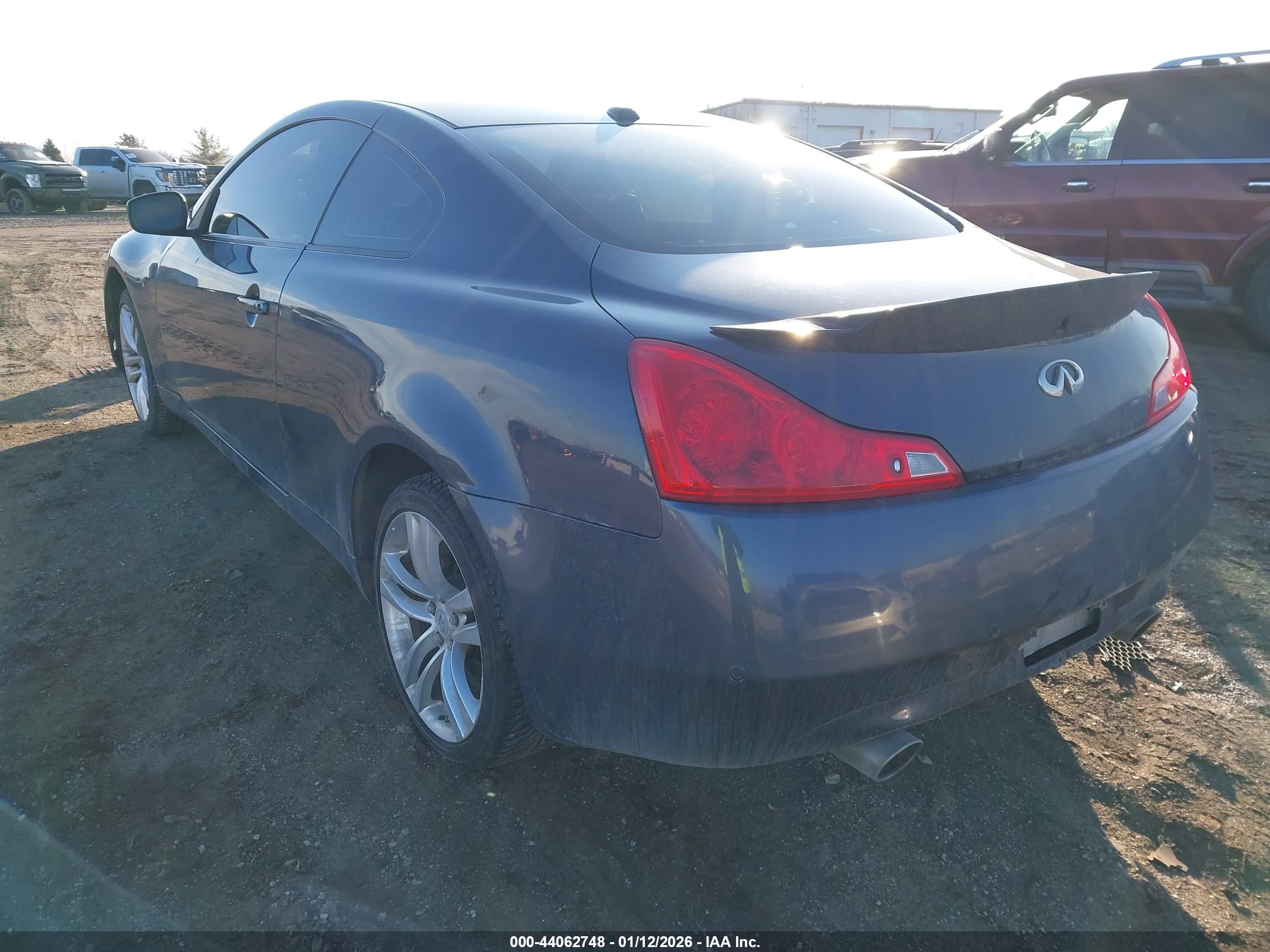 INFINITI G37X image 3