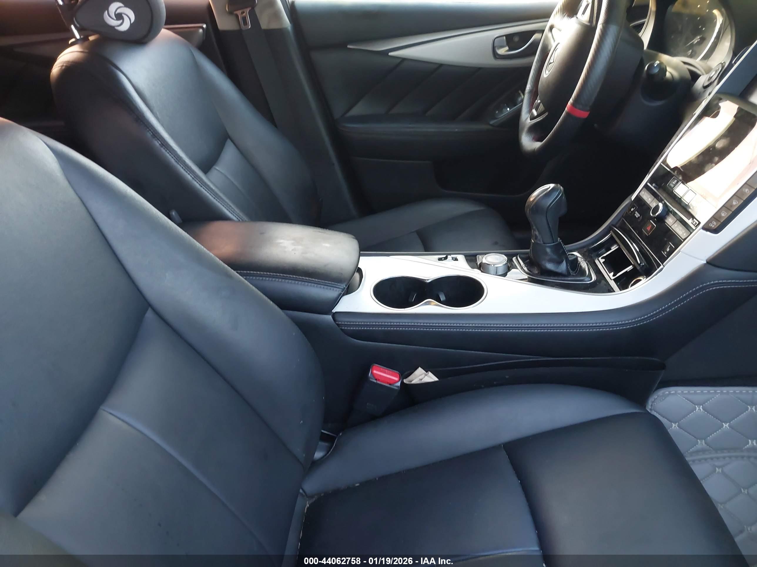 INFINITI Q50 image 5