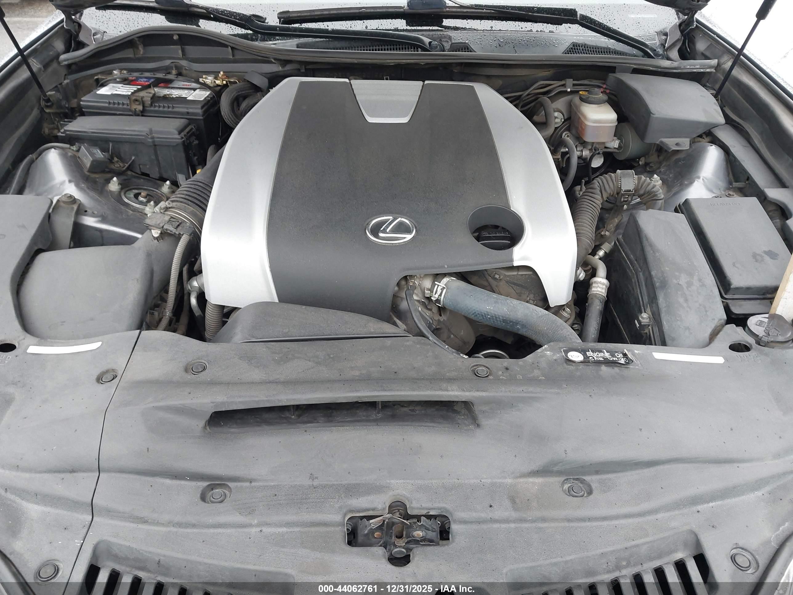 LEXUS GS image 10