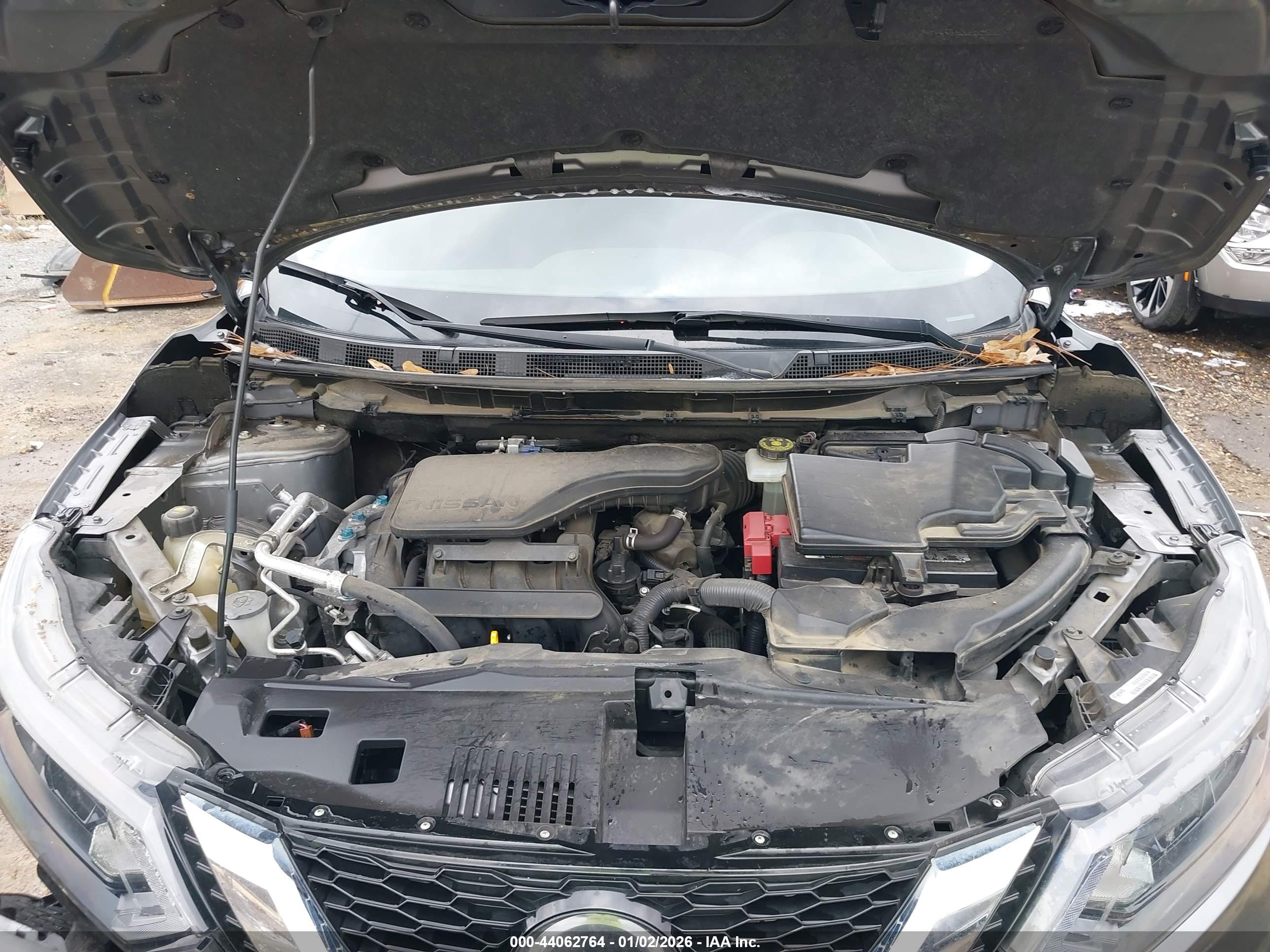 NISSAN ROGUE image 10