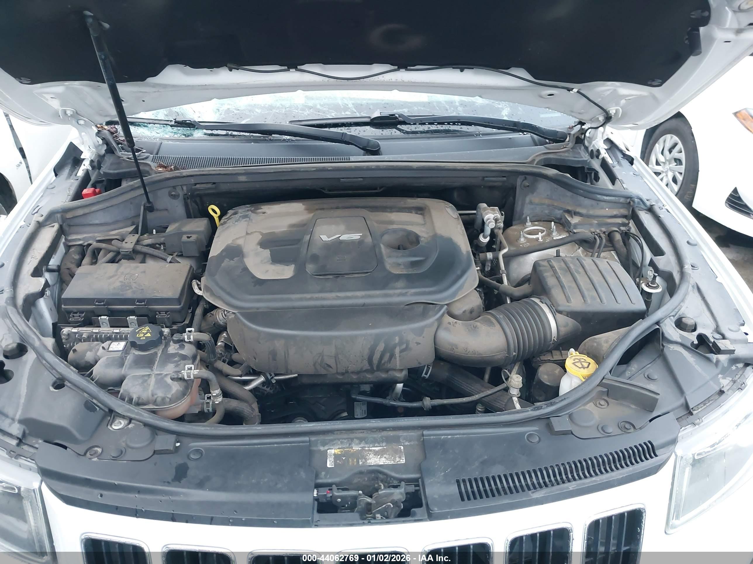 JEEP GRAND image 10