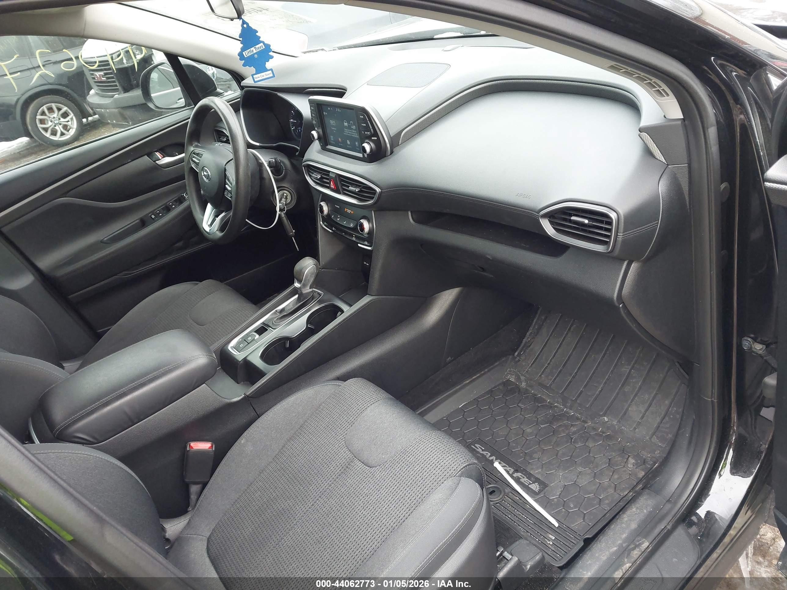 HYUNDAI SANTA image 5