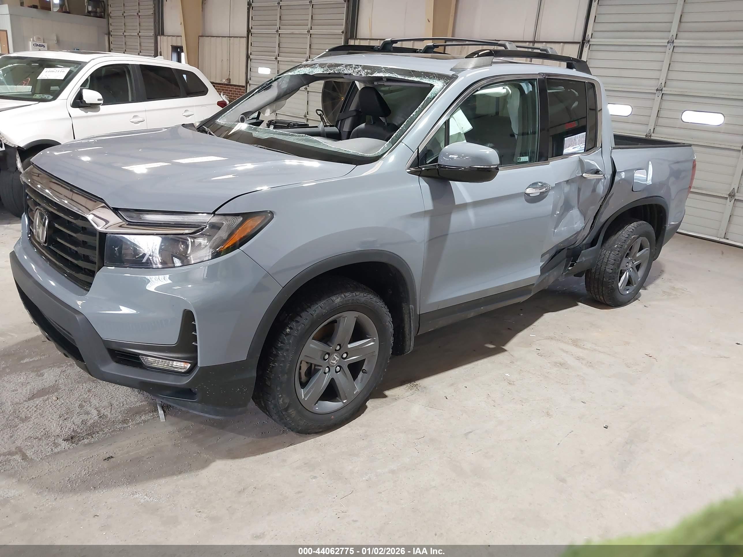 HONDA RIDGELINE image 2