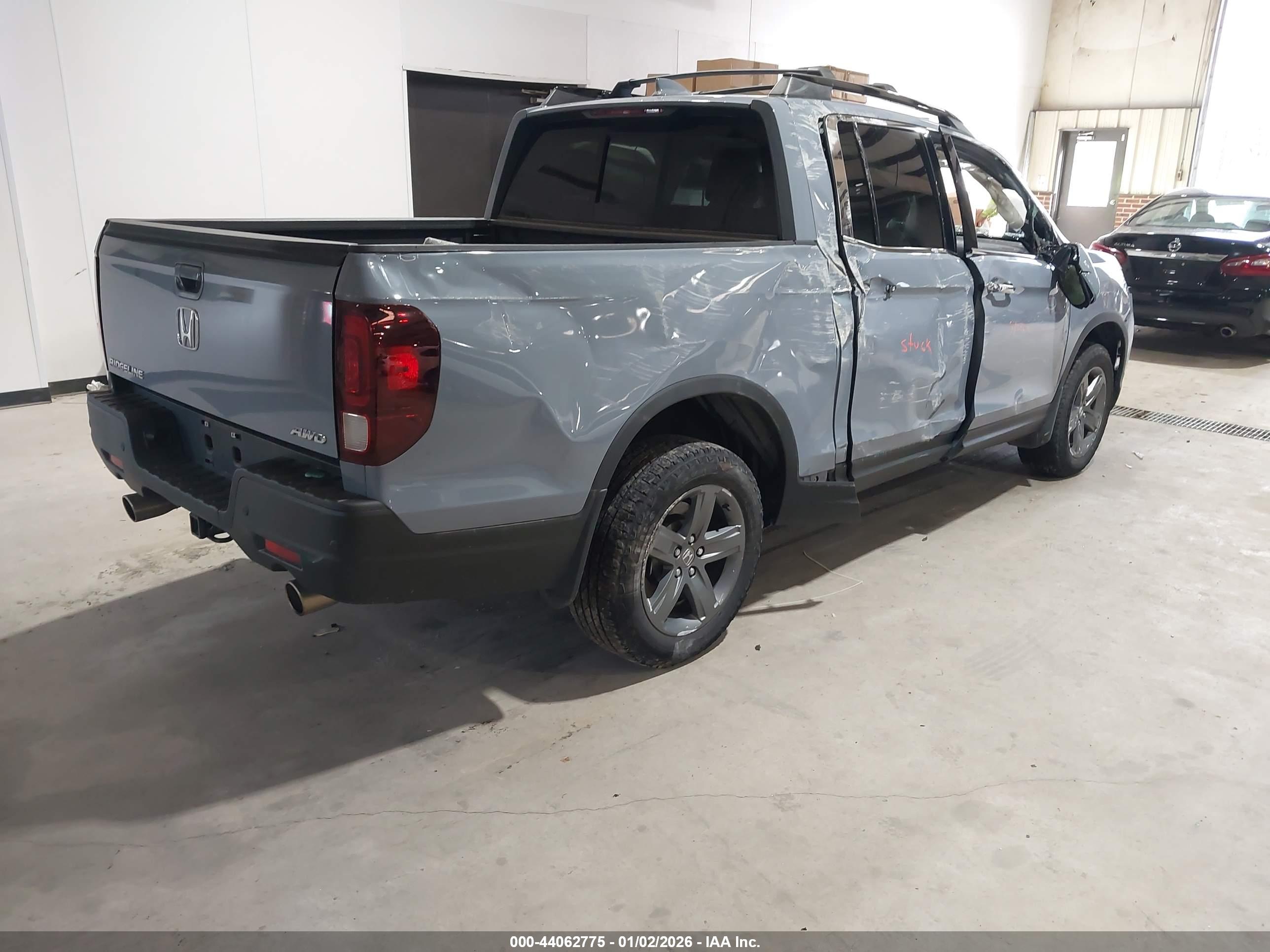 HONDA RIDGELINE image 4