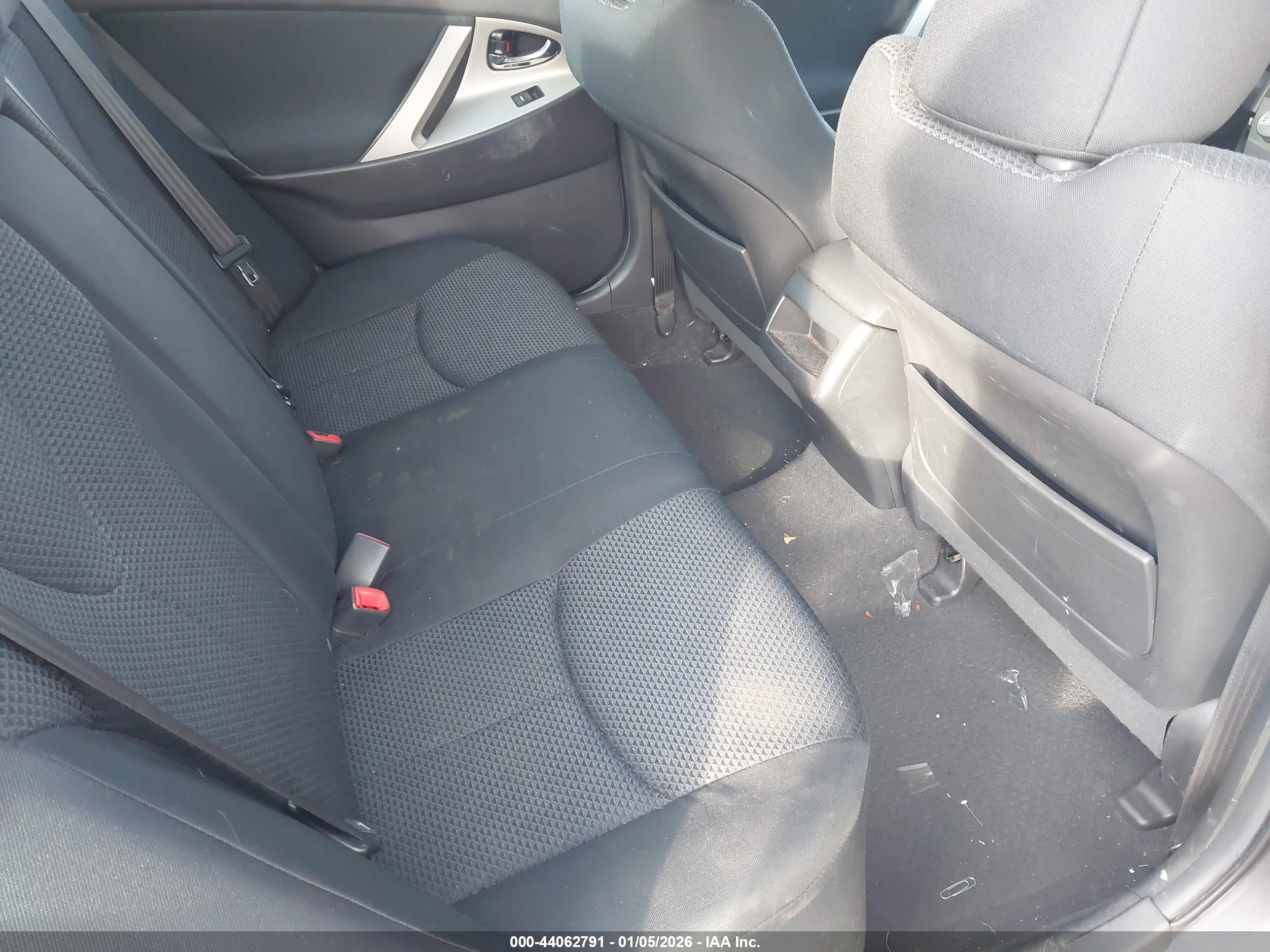 TOYOTA CAMRY image 8