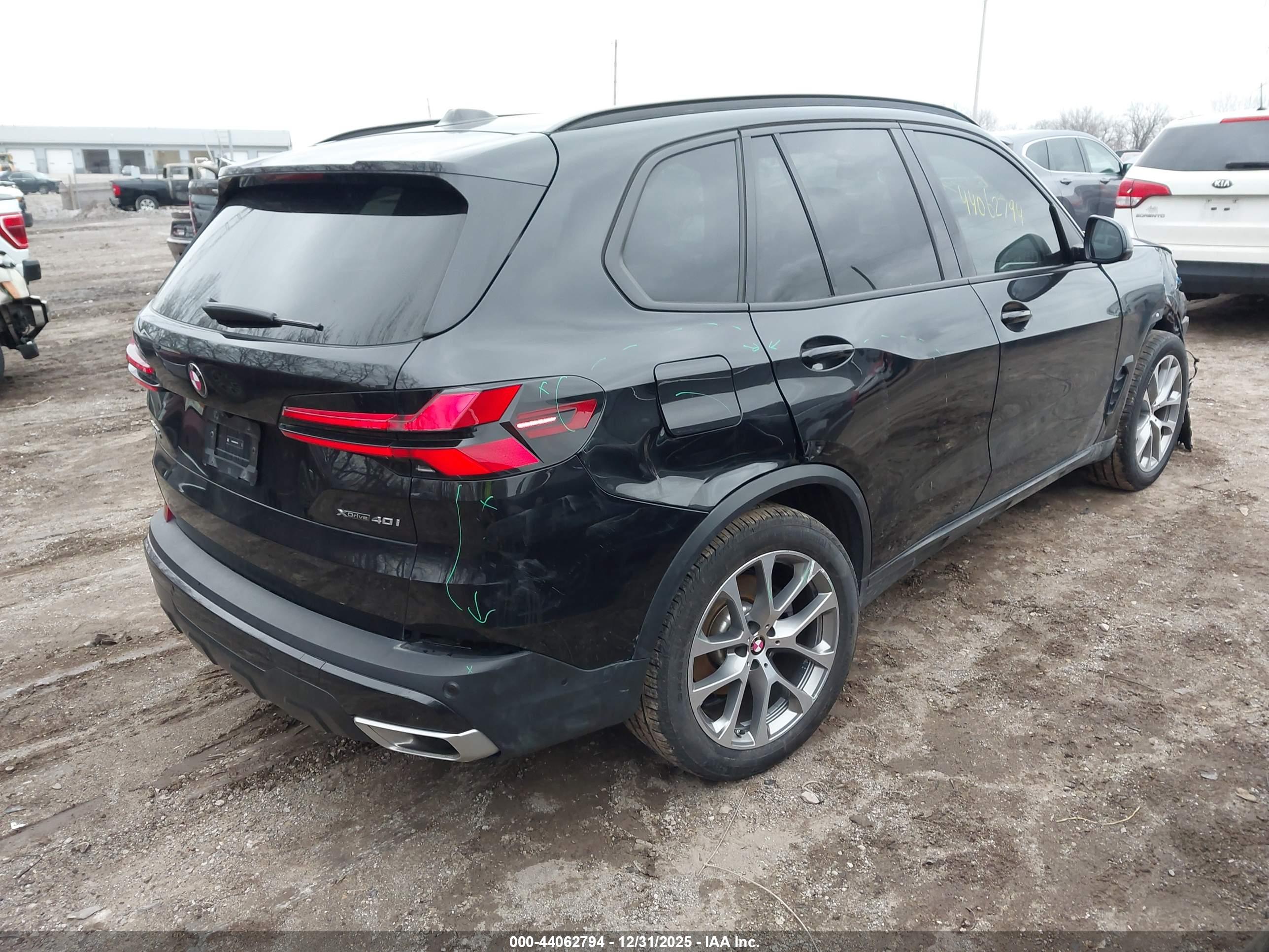 BMW X5 image 4