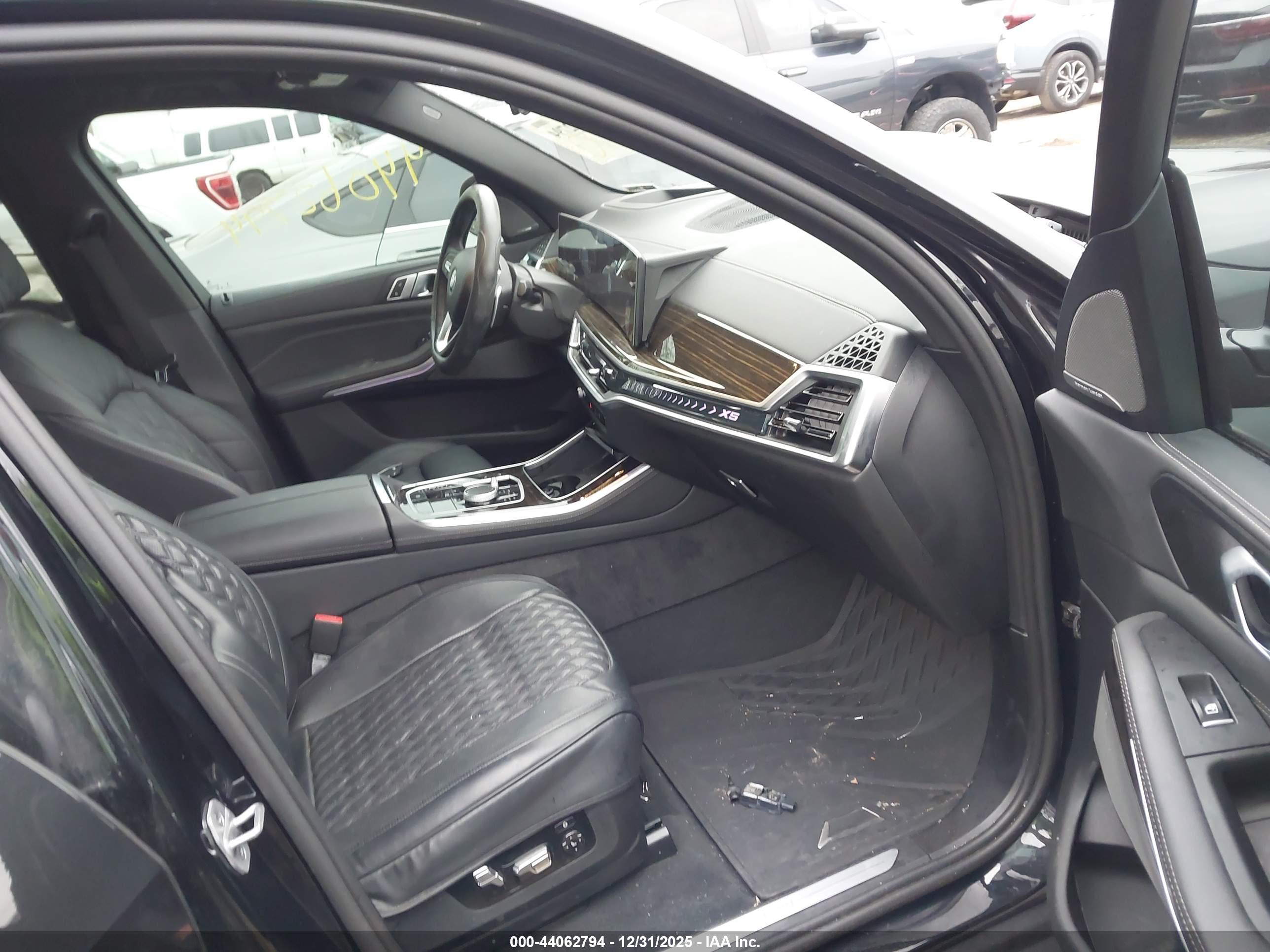 BMW X5 image 5