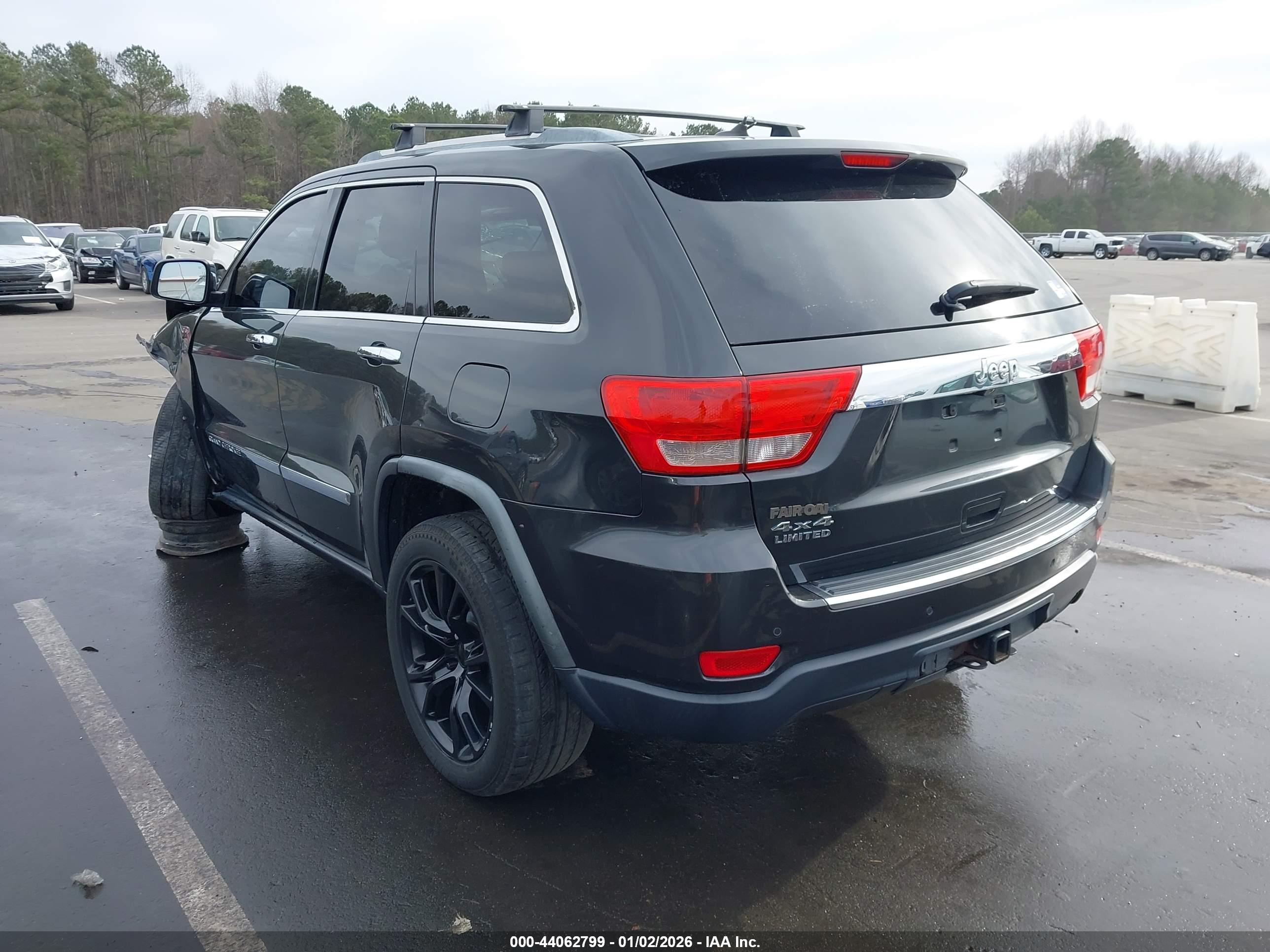 JEEP GRAND image 3
