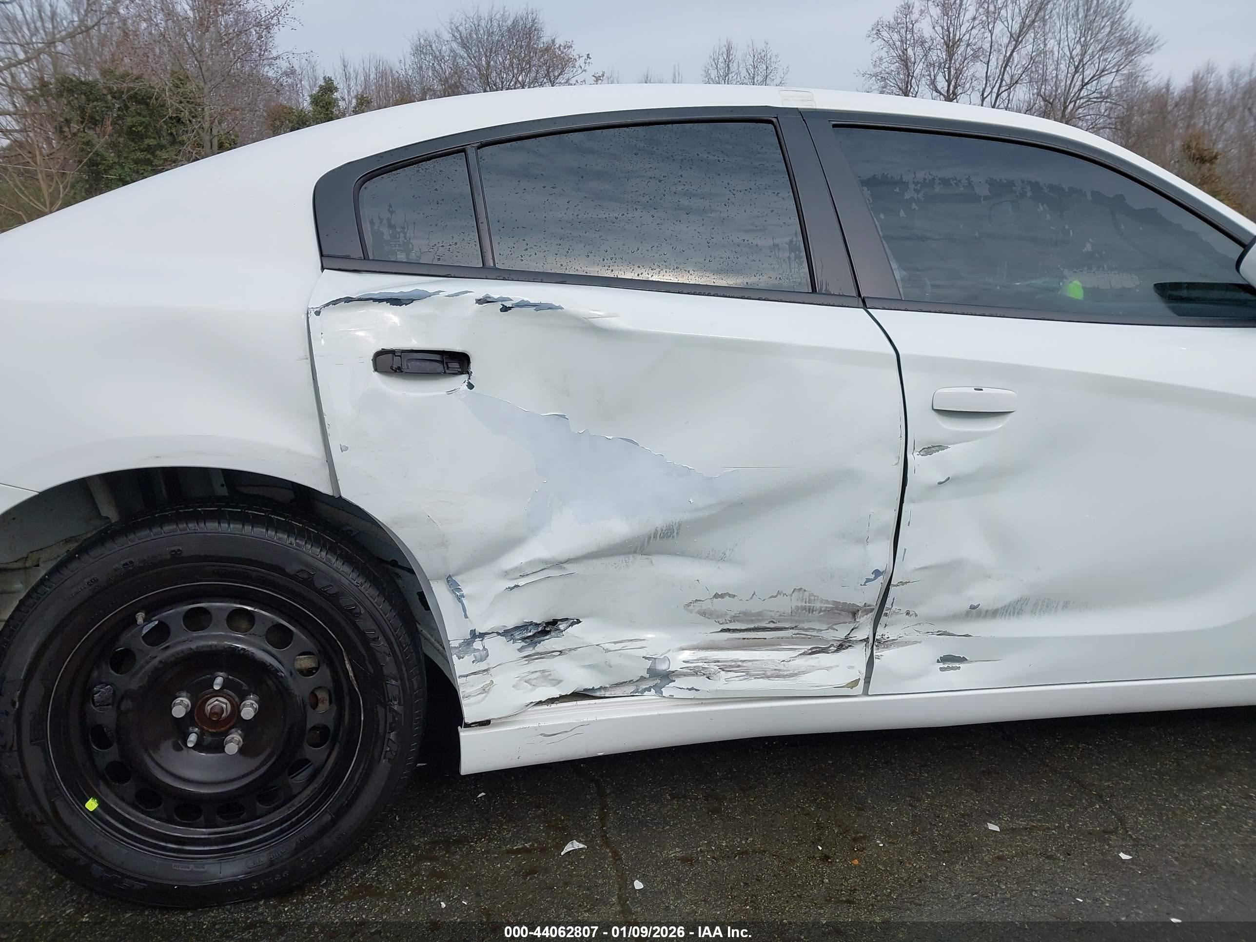 DODGE CHARGER image 6