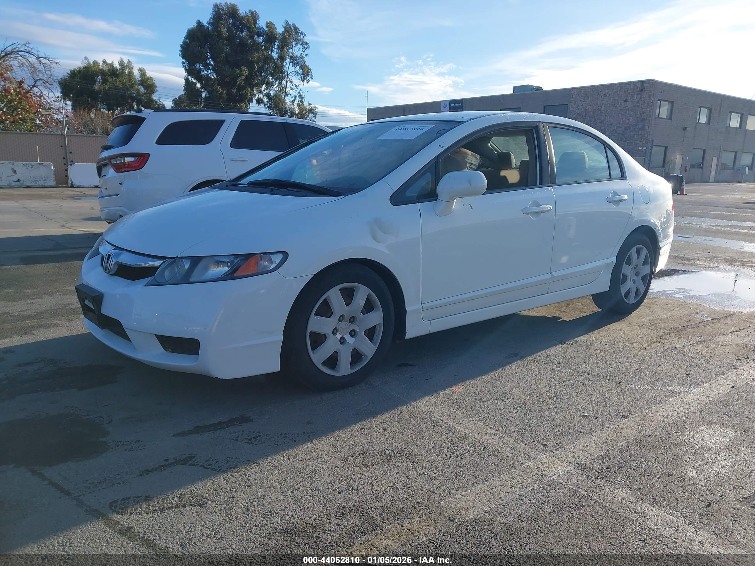 HONDA CIVIC image 2