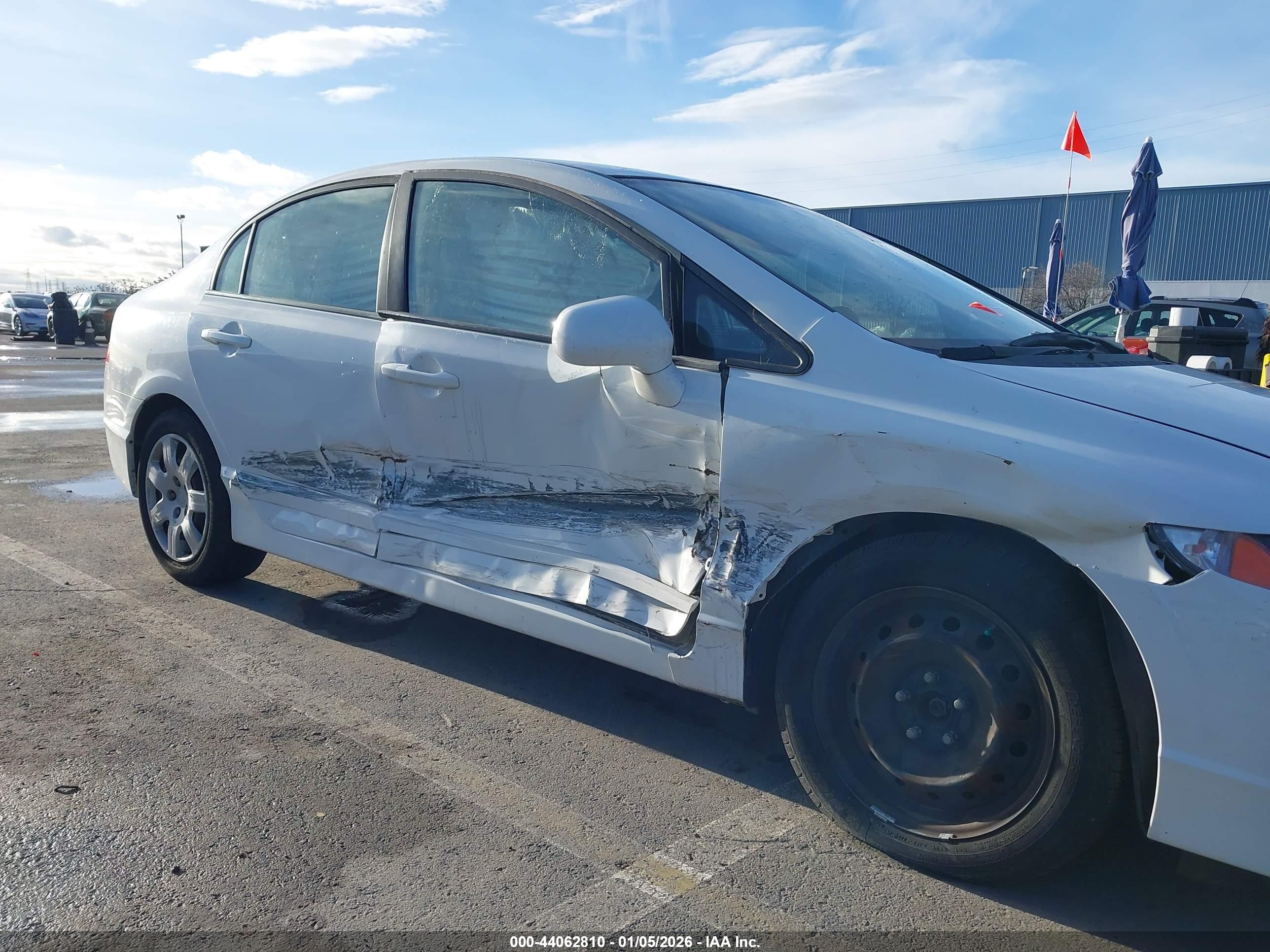 HONDA CIVIC image 6