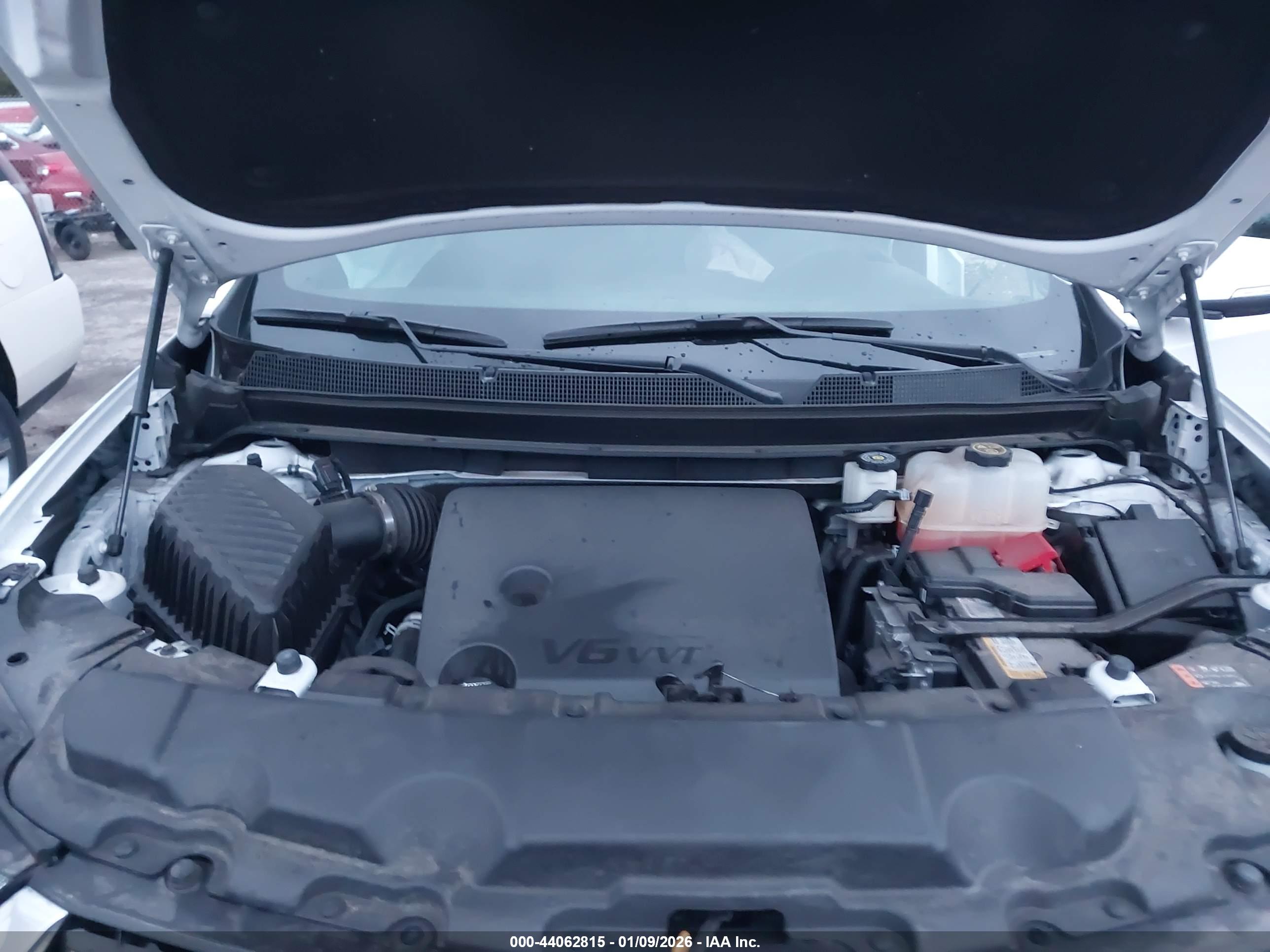 CHEVROLET TRAVERSE image 10