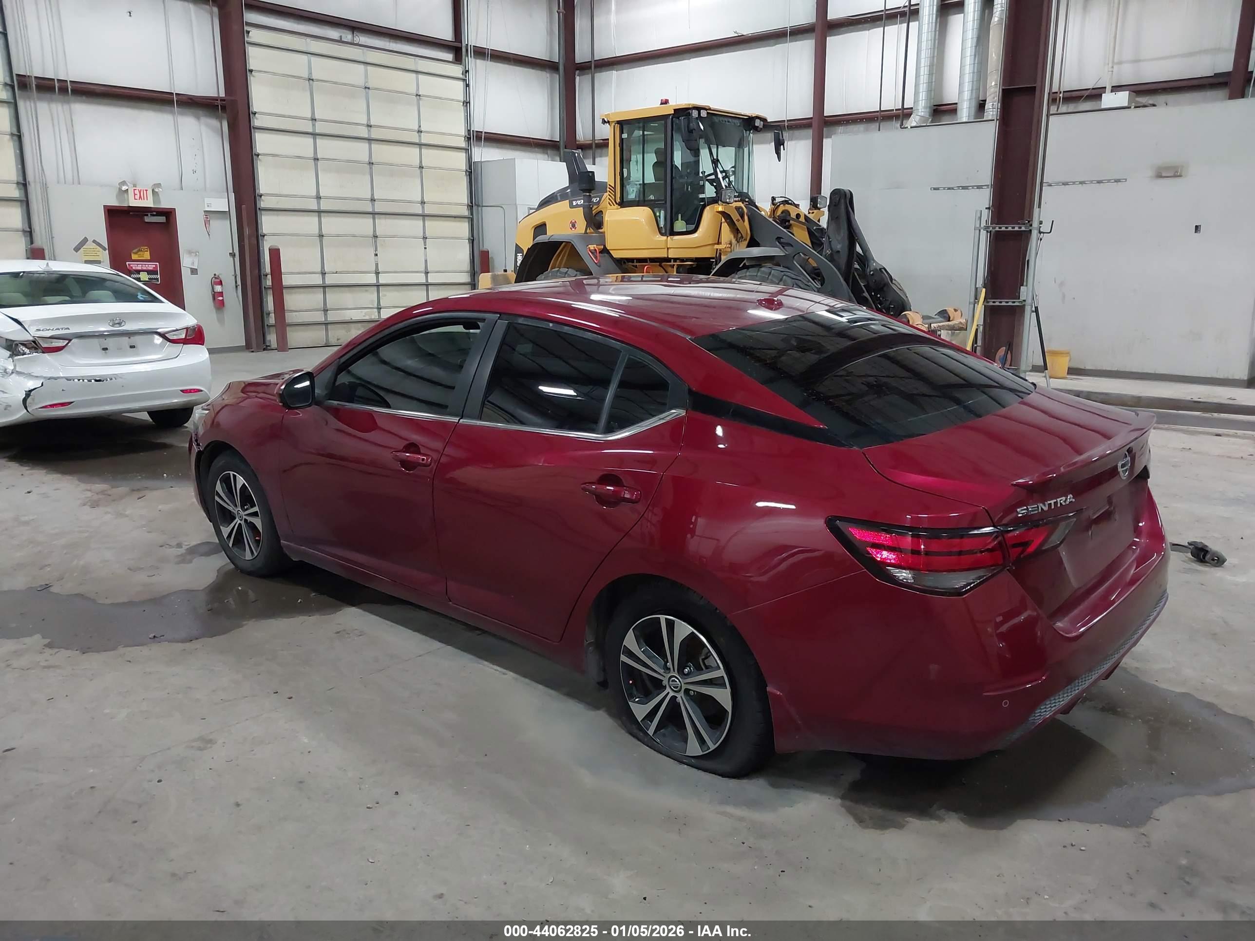 NISSAN SENTRA image 3