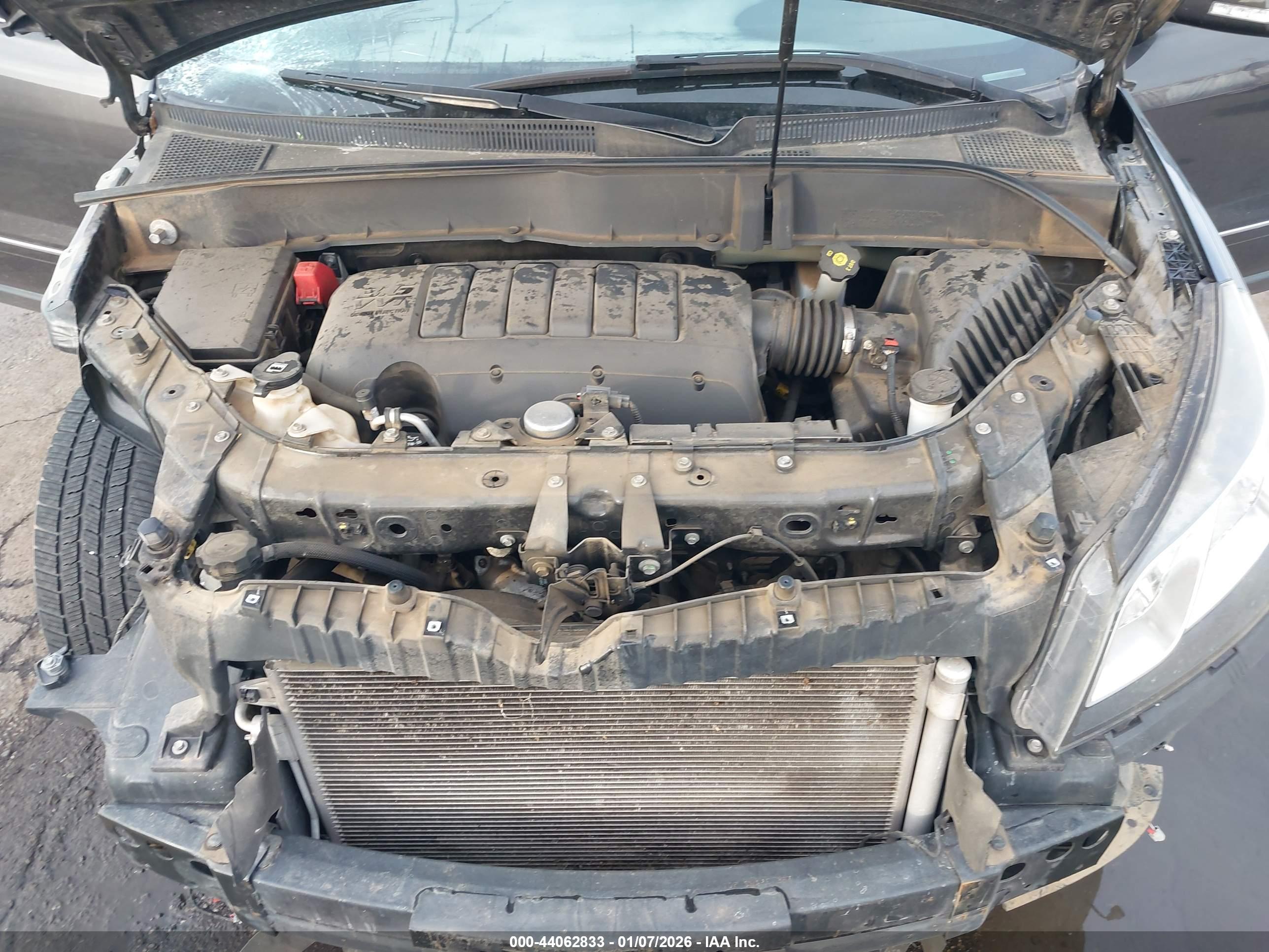 CHEVROLET TRAVERSE image 10
