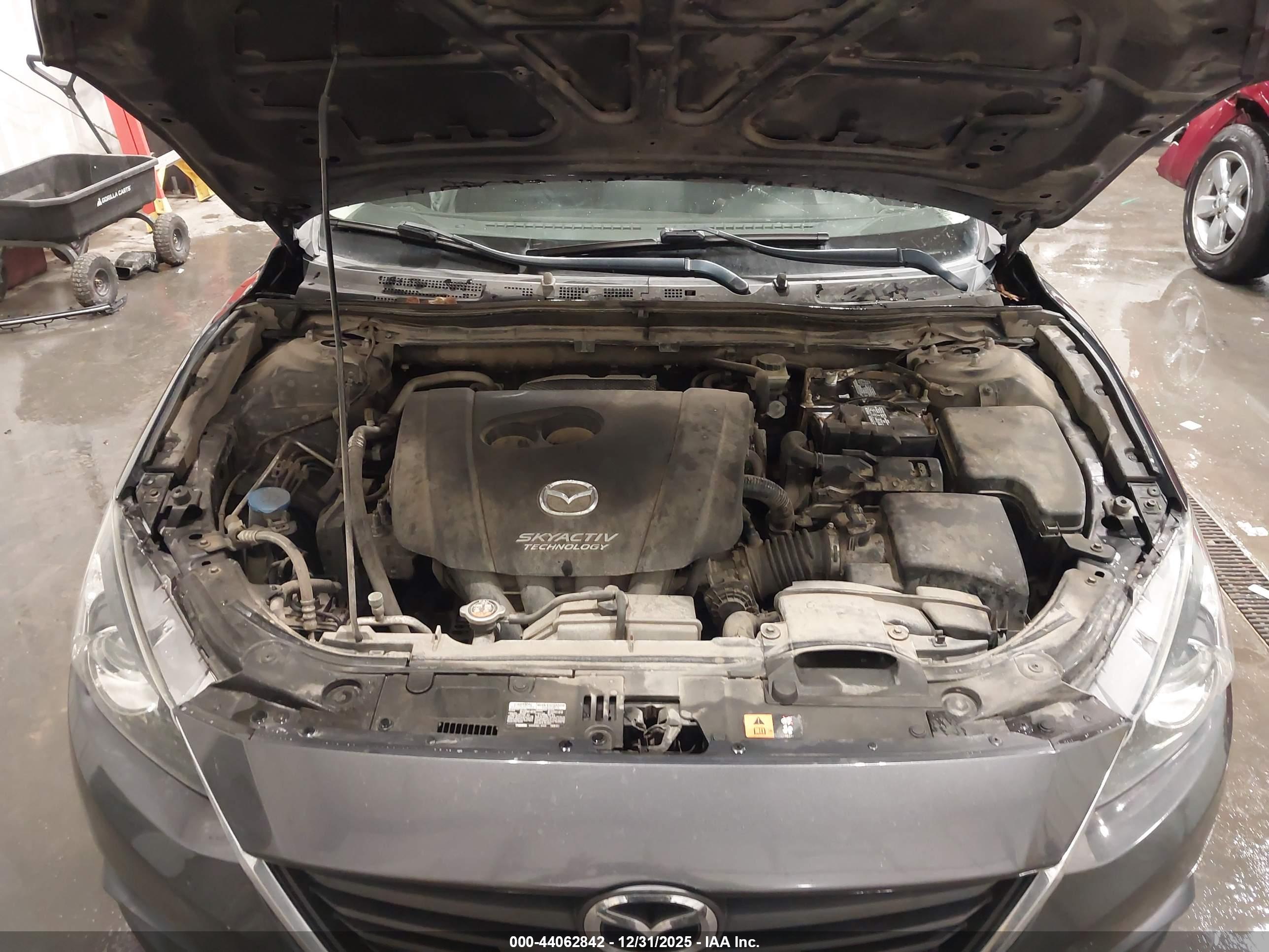 MAZDA MAZDA3 image 10