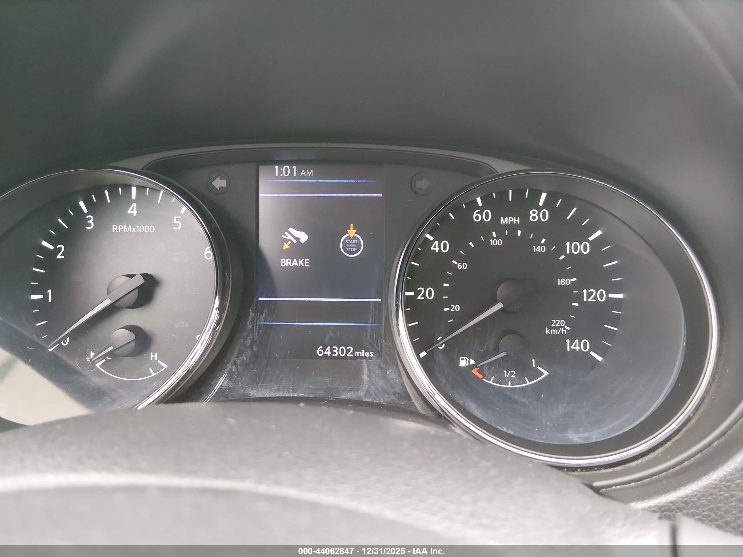 NISSAN ROGUE image 7
