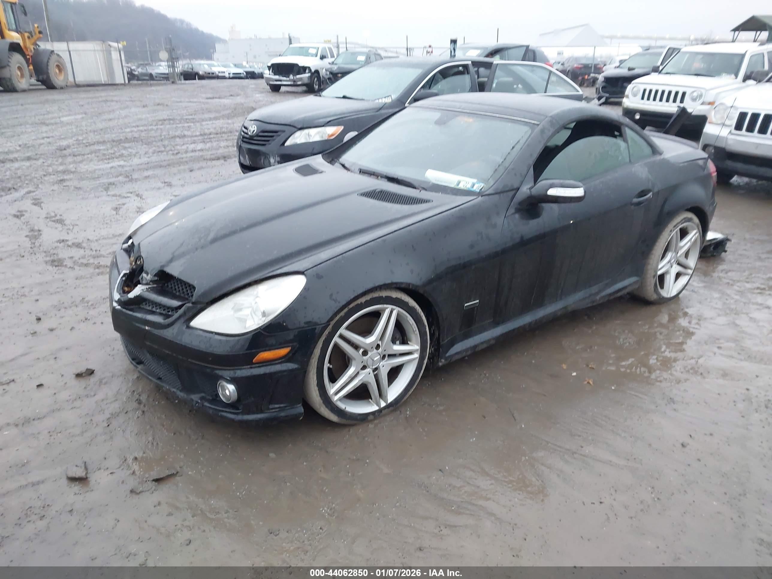 MERCEDES-BENZ SLK image 2