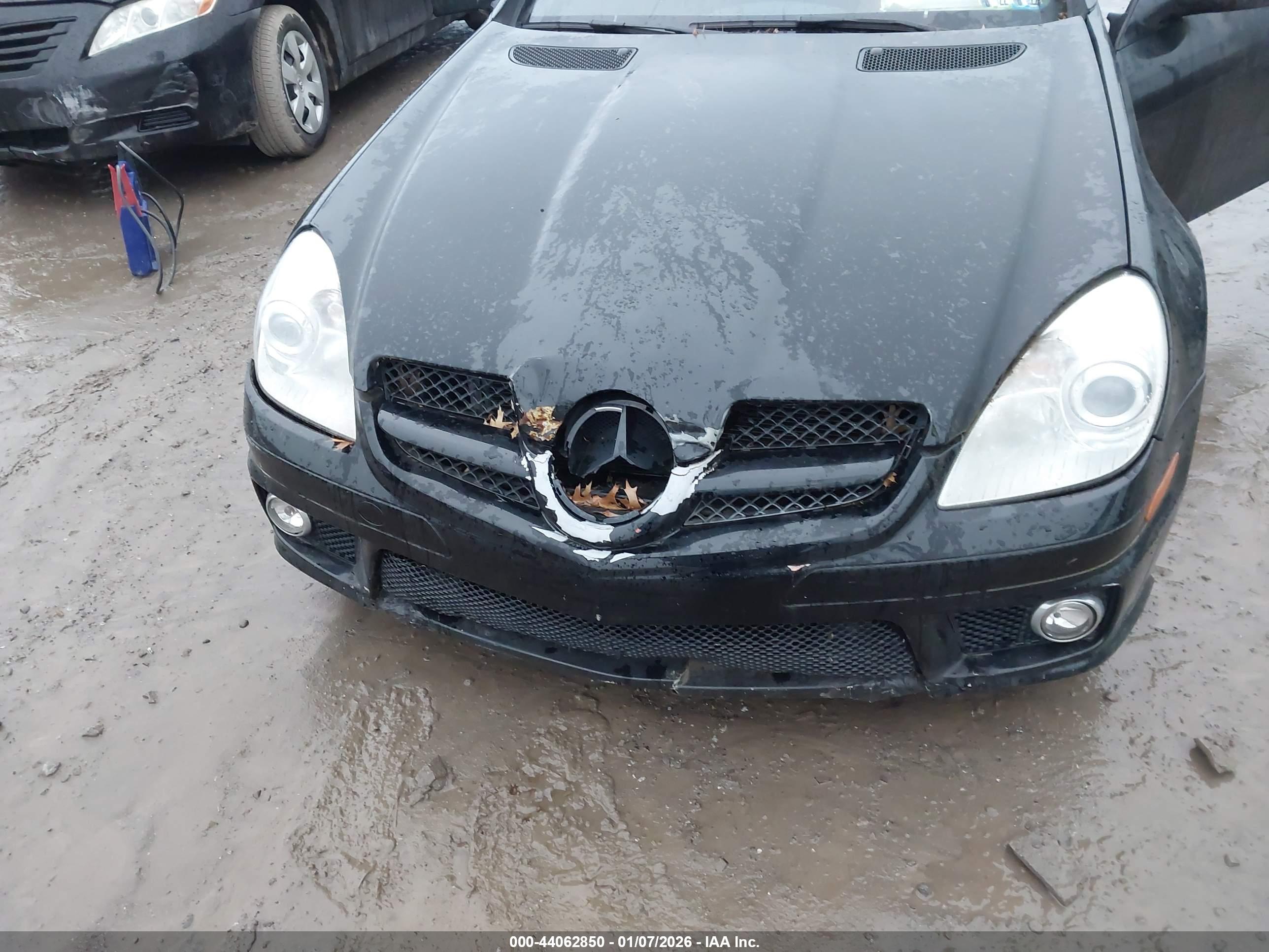 MERCEDES-BENZ SLK image 6