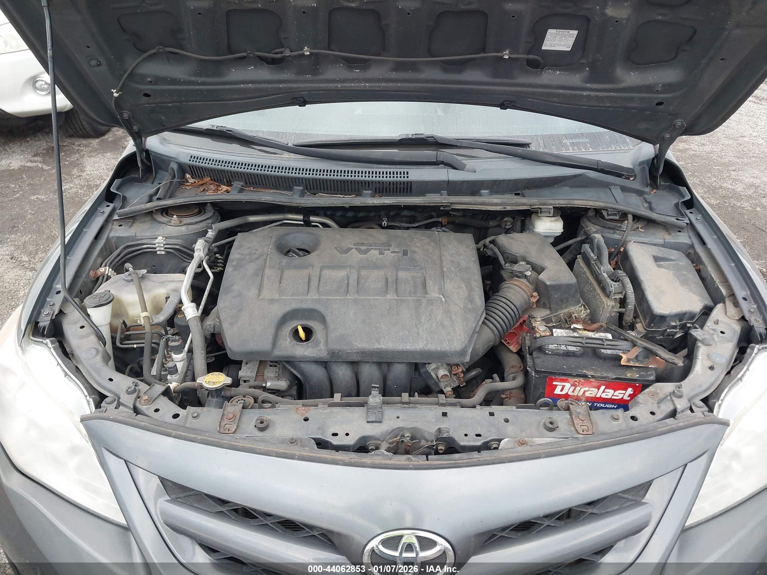 TOYOTA COROLLA image 10