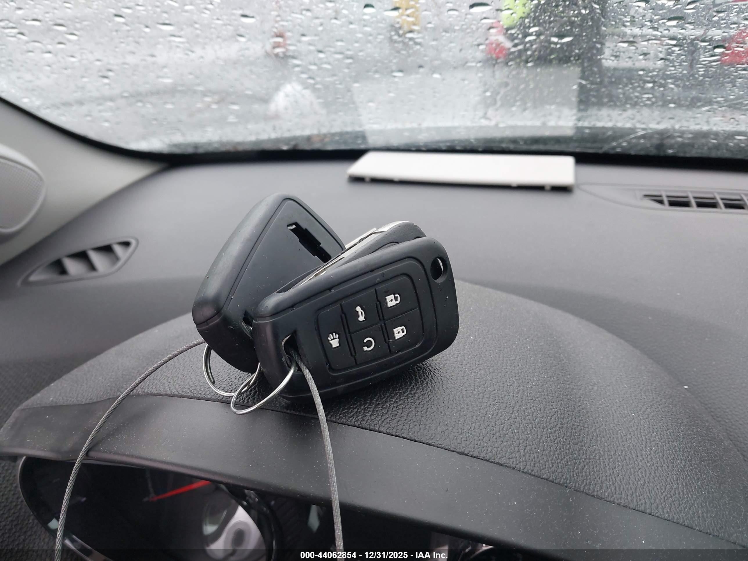 CHEVROLET CRUZE image 11