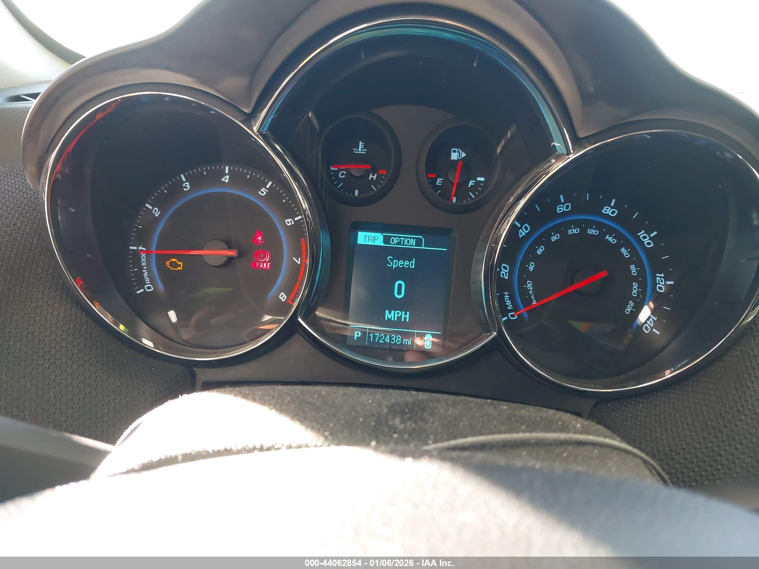 CHEVROLET CRUZE image 7