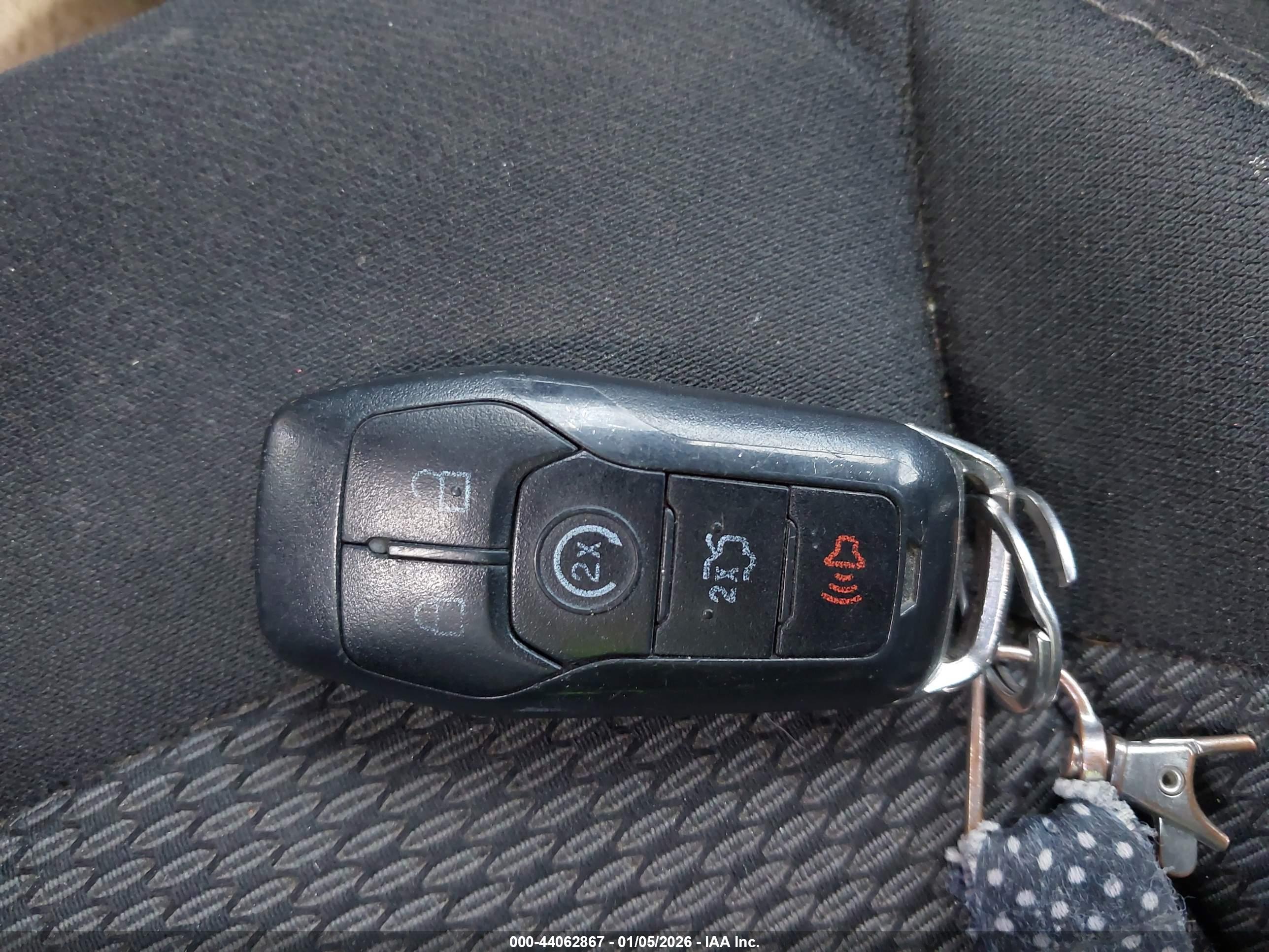 FORD EXPLORER image 11