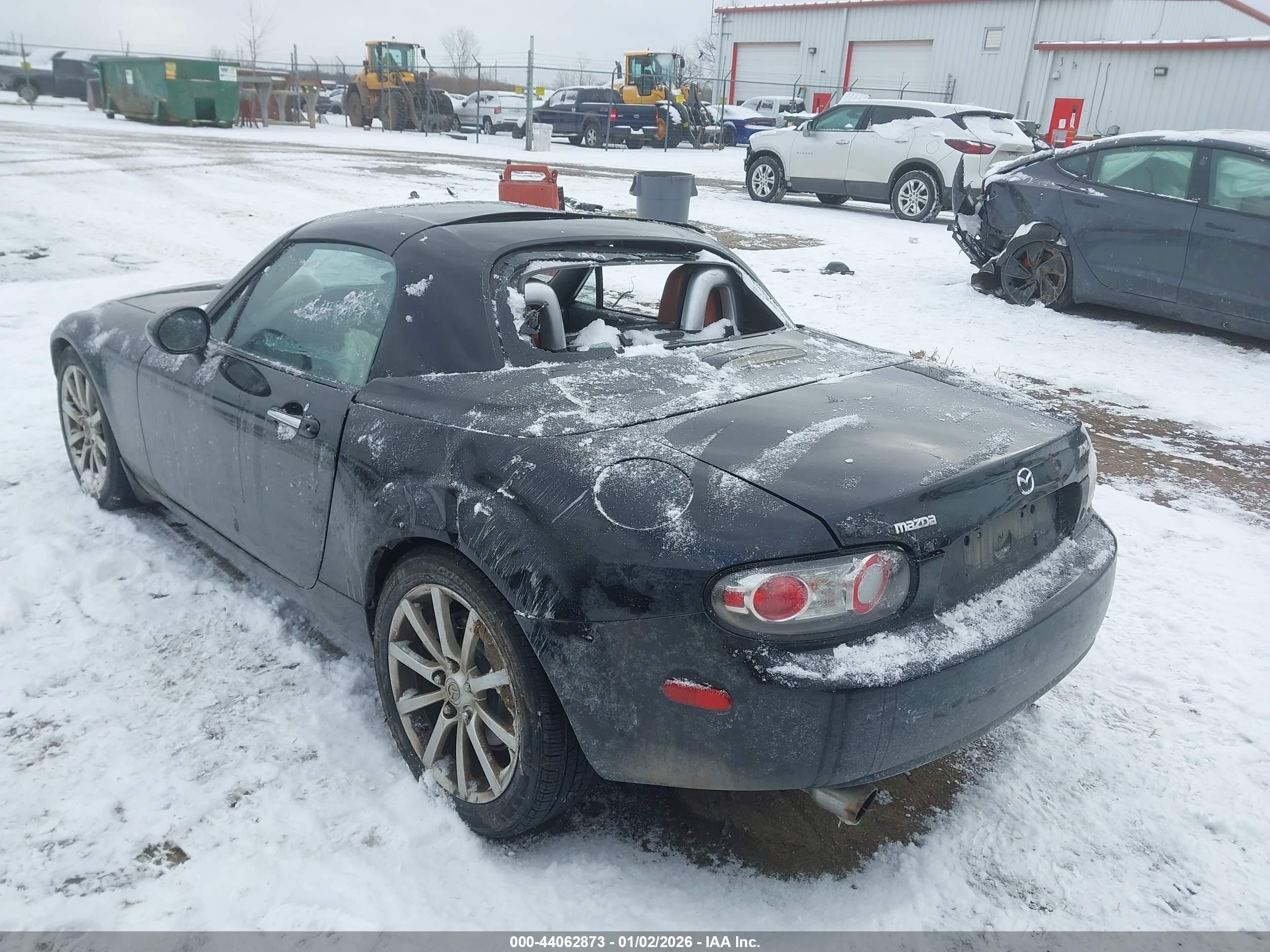 MAZDA MX-5 image 3
