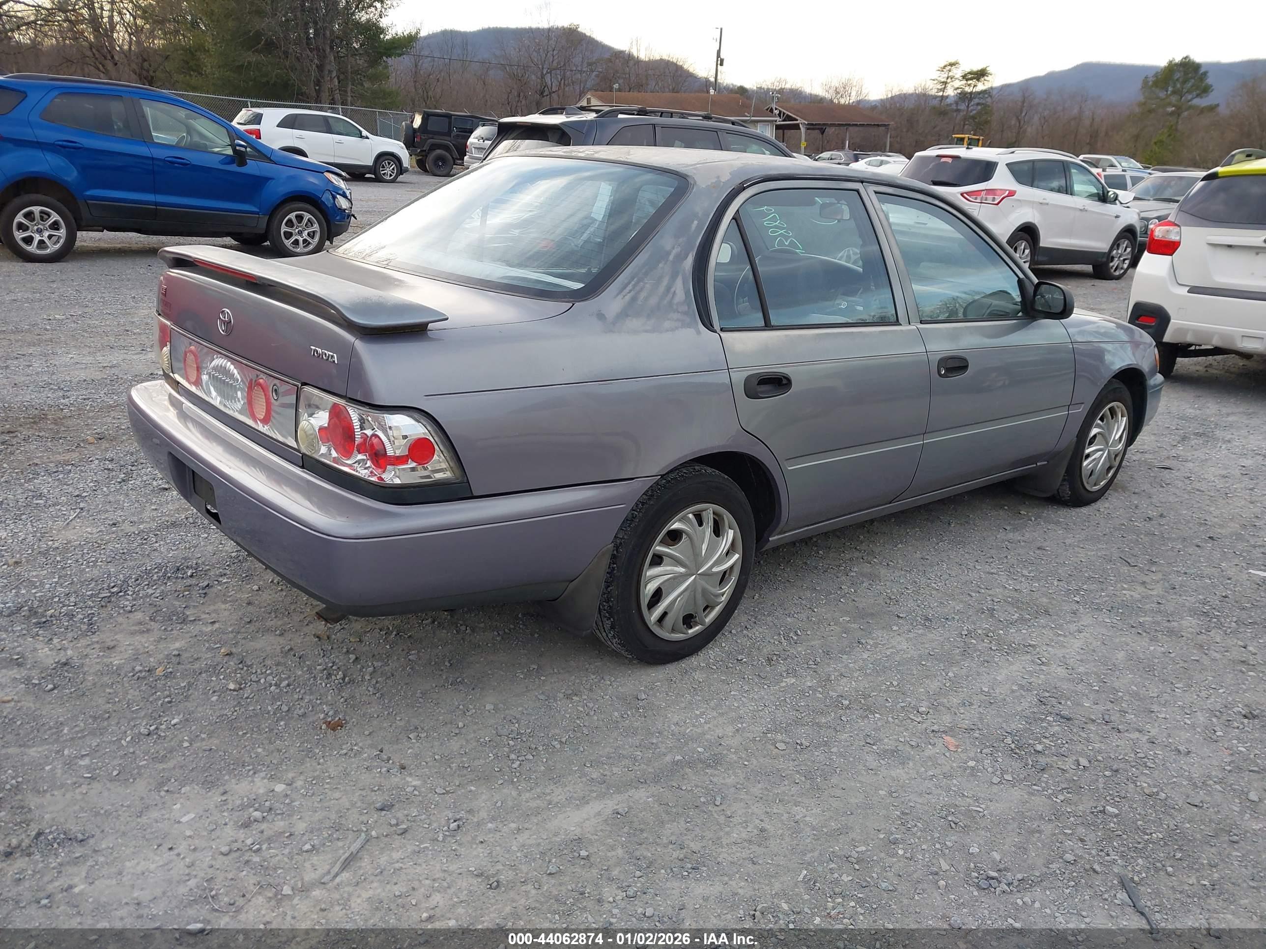 TOYOTA COROLLA image 4
