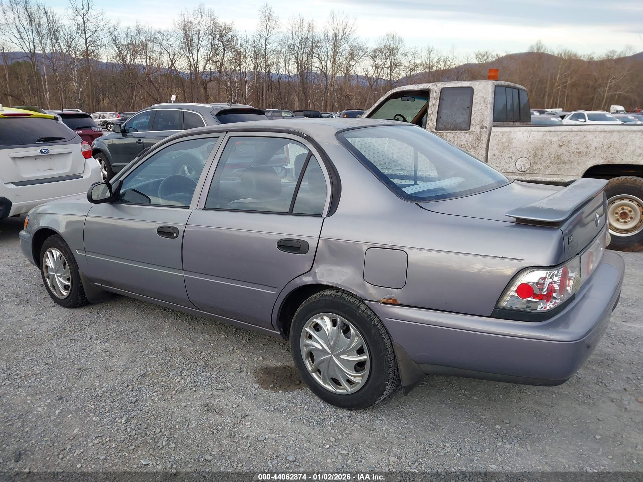 TOYOTA COROLLA image 6