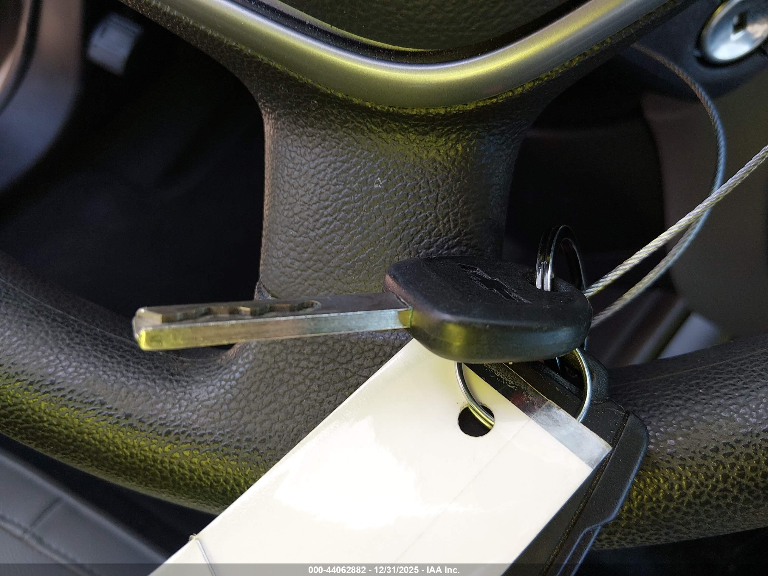 CHEVROLET COLORADO image 11