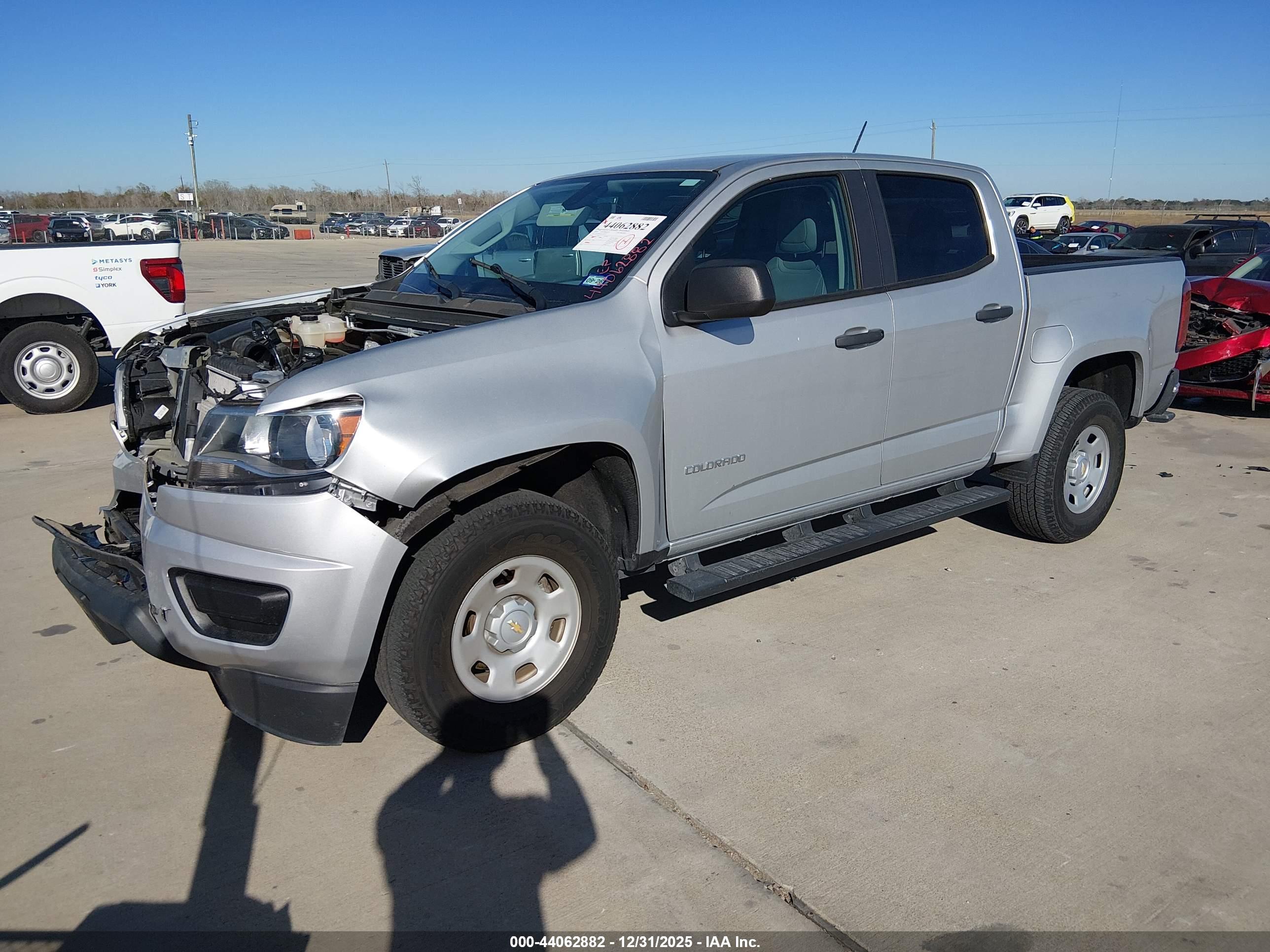 CHEVROLET COLORADO image 2