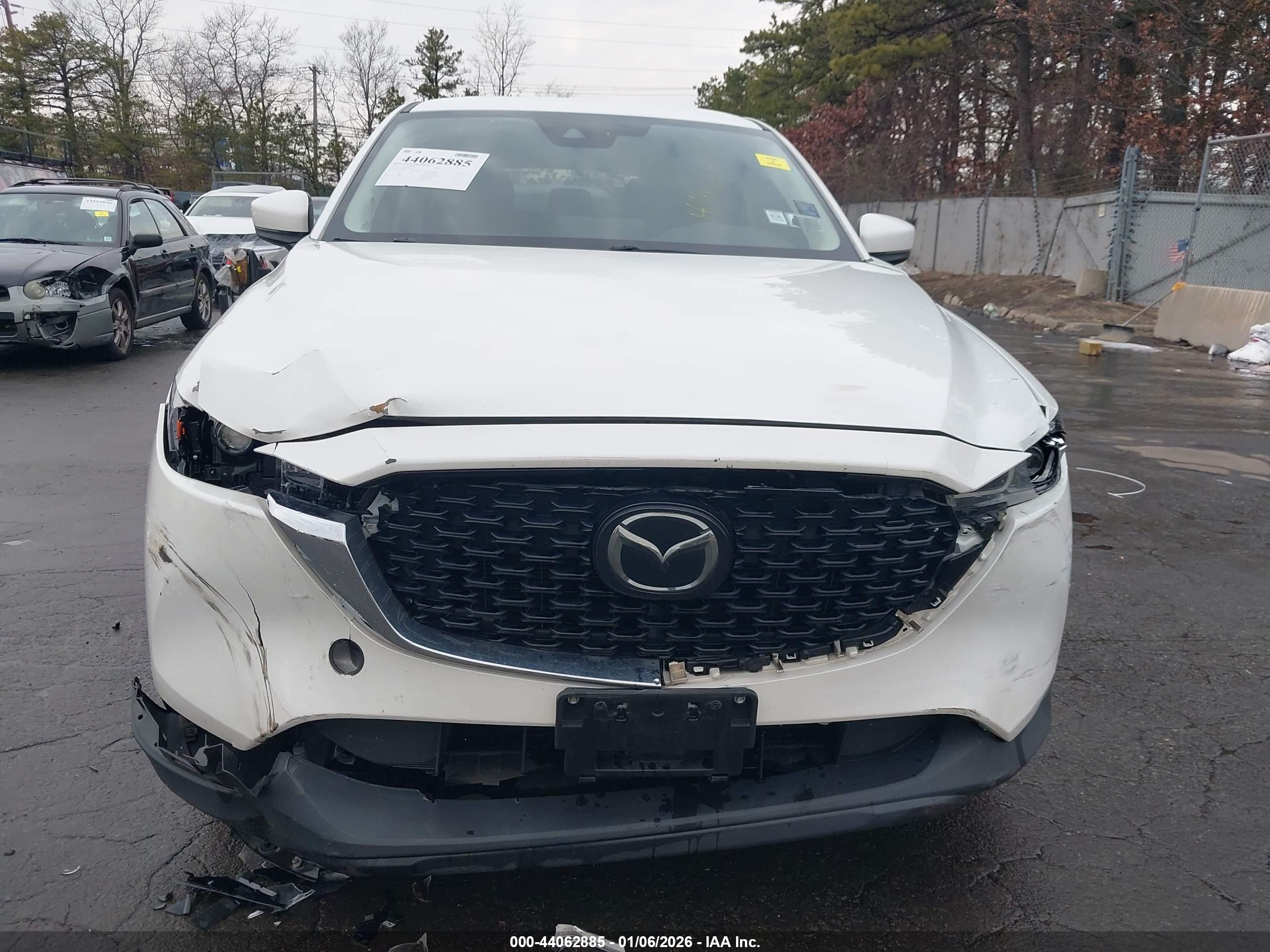 MAZDA CX-5 image 6