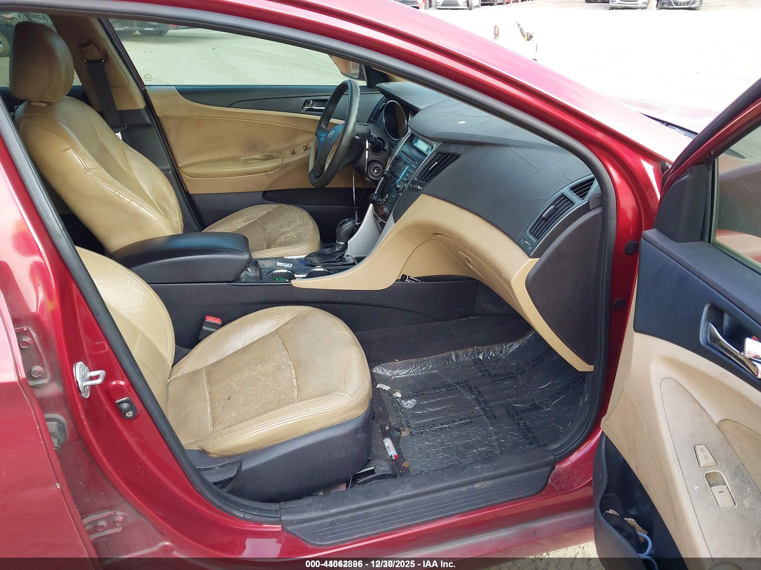 HYUNDAI SONATA image 5