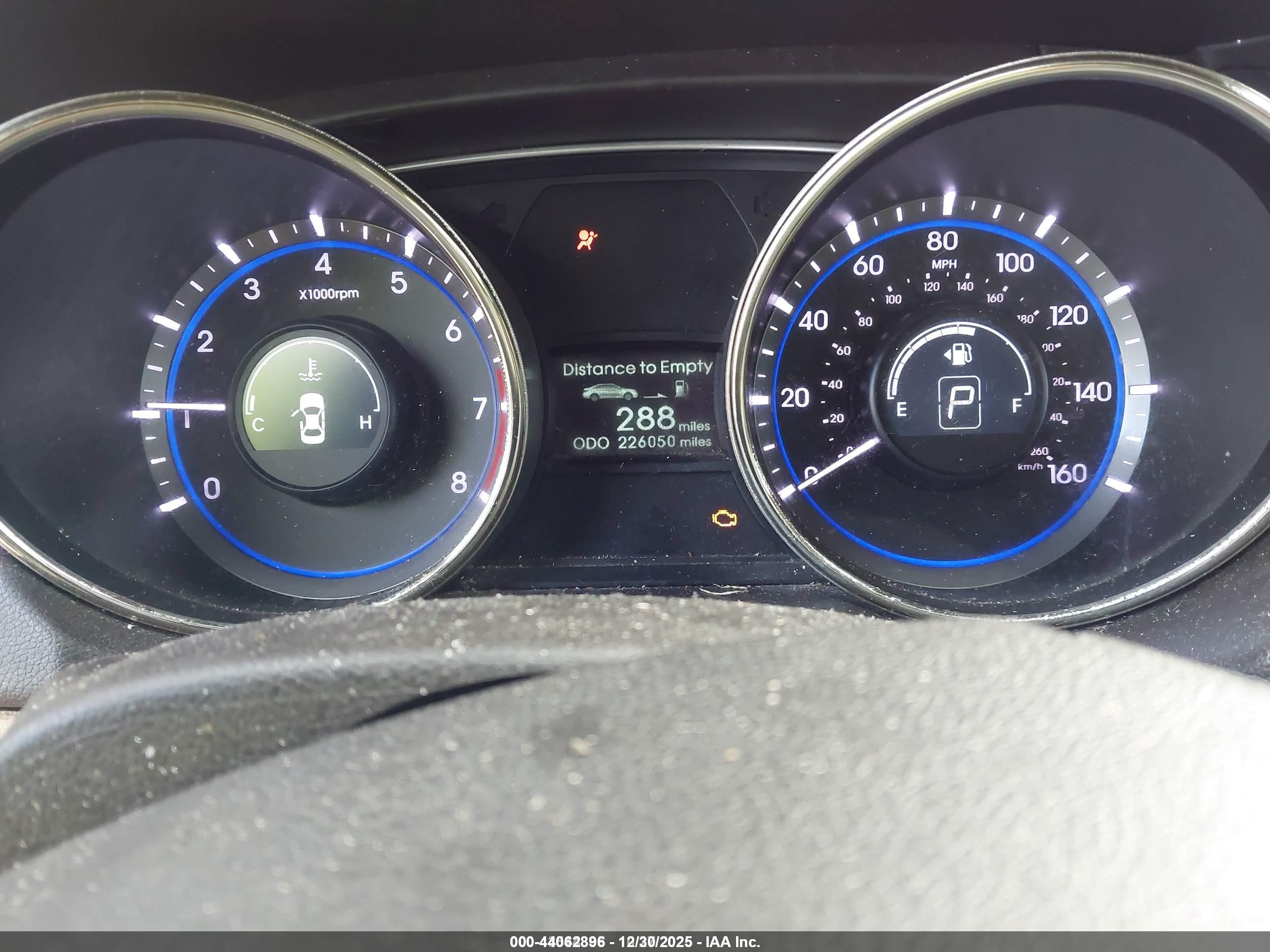 HYUNDAI SONATA image 7