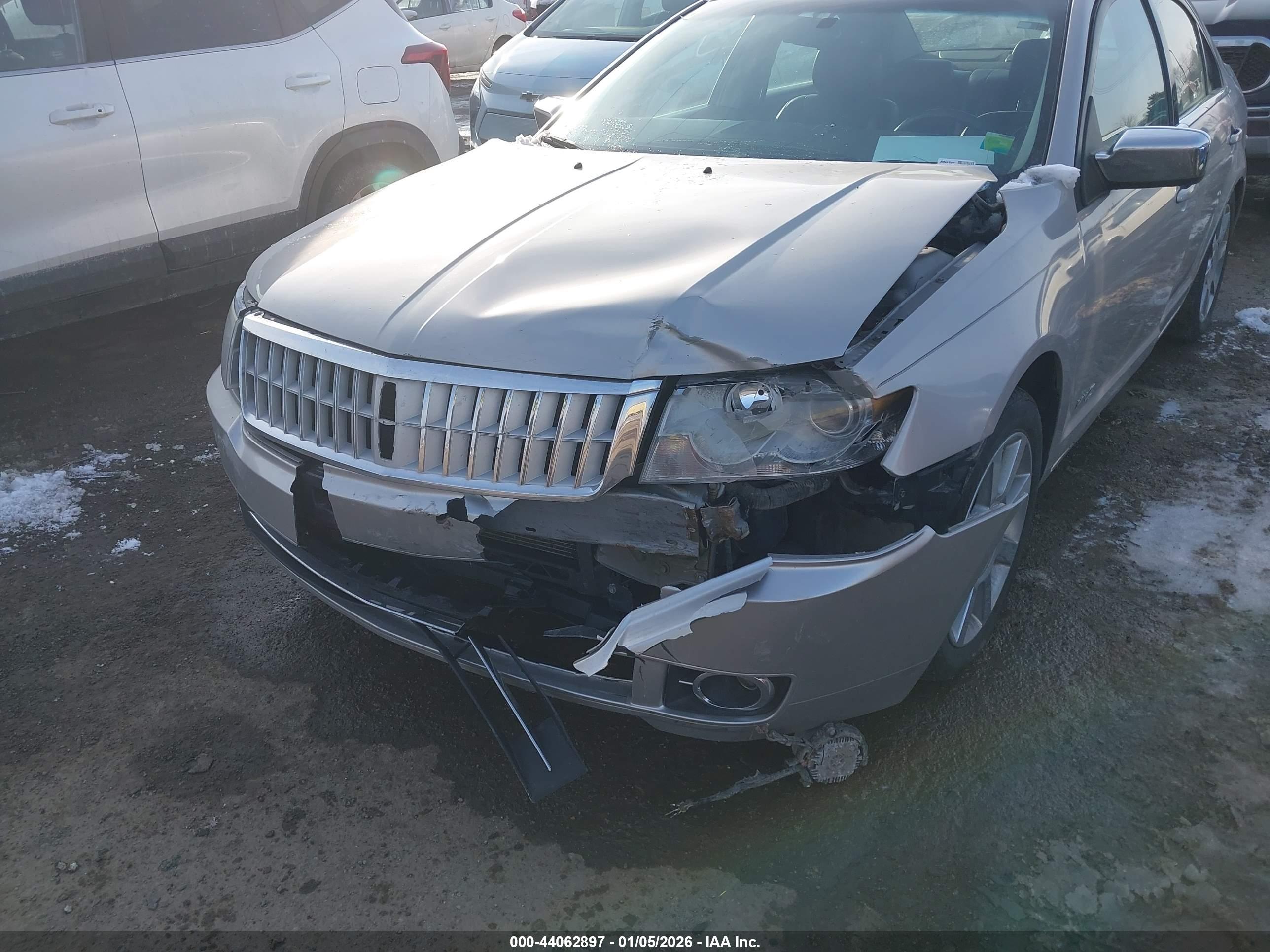 LINCOLN MKZ image 6