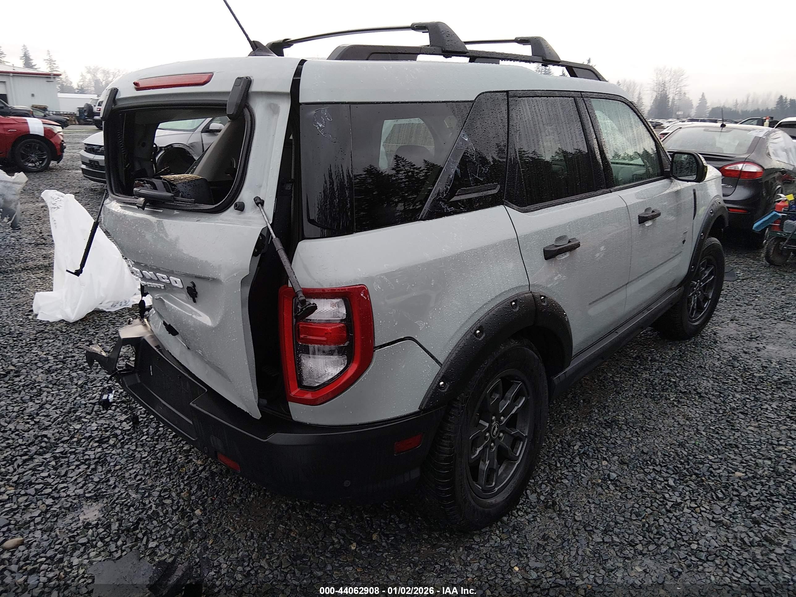 FORD BRONCO image 4