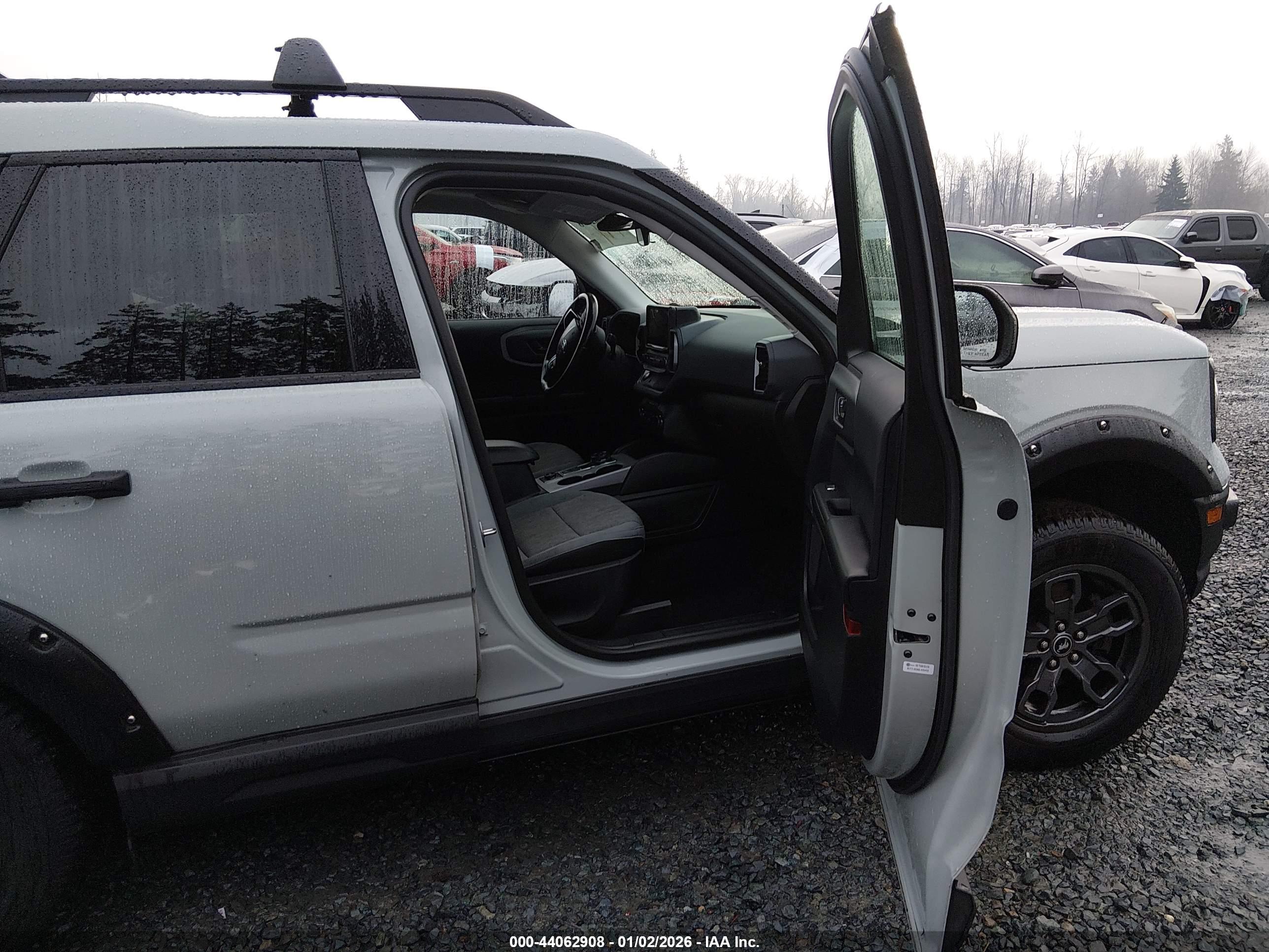 FORD BRONCO image 5
