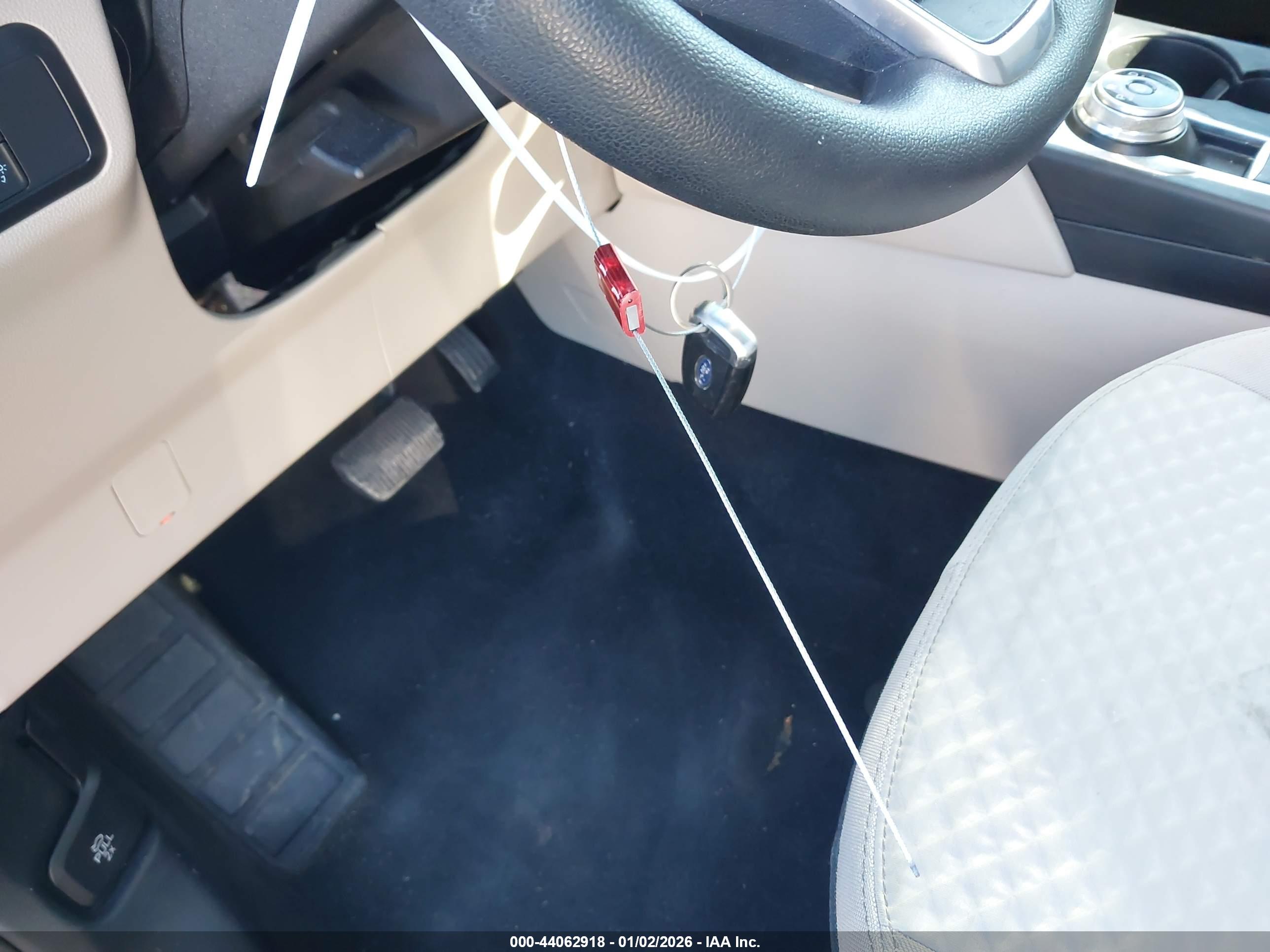 FORD ESCAPE image 11