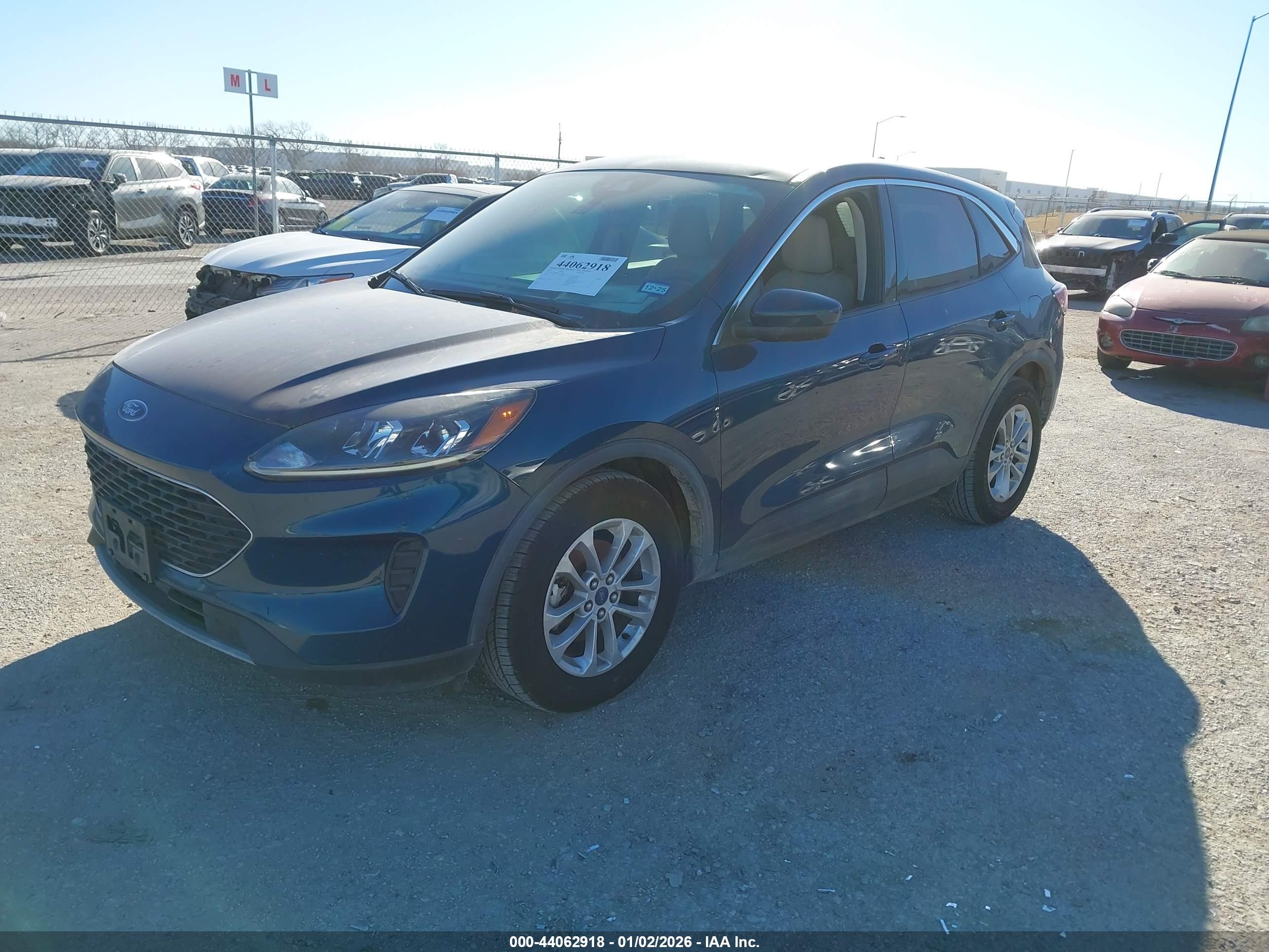 FORD ESCAPE image 2