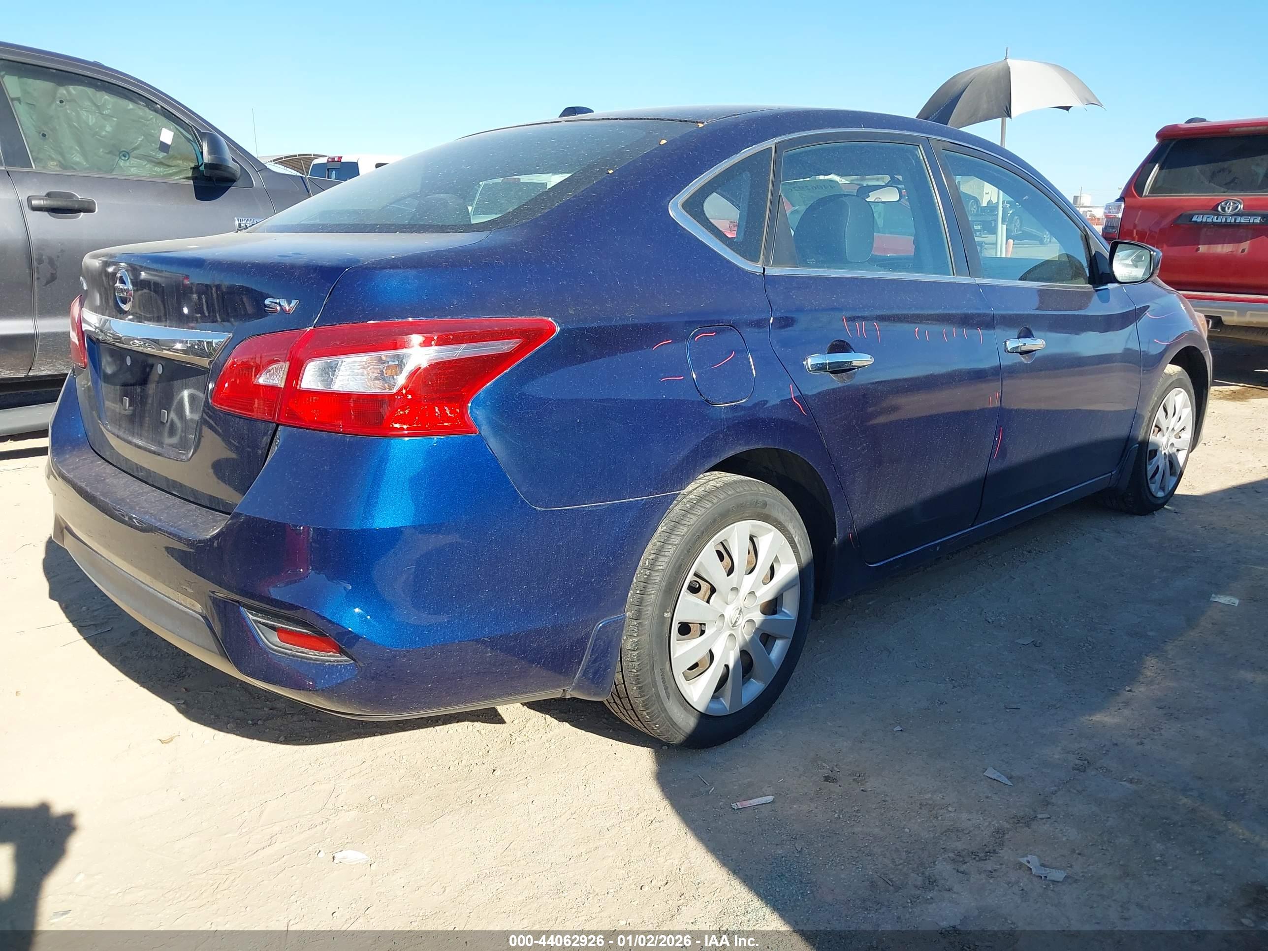 NISSAN SENTRA image 4