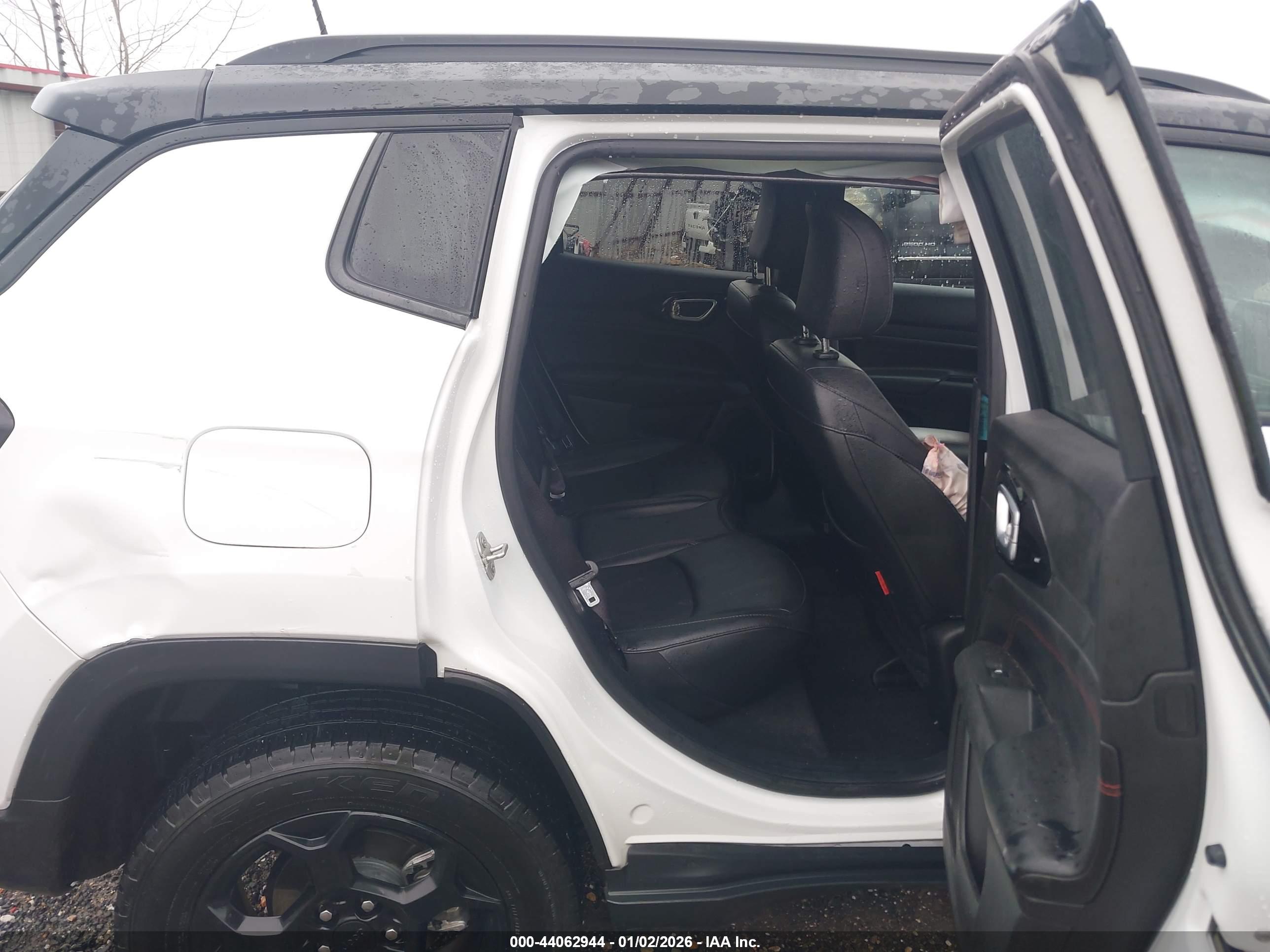 JEEP COMPASS image 8