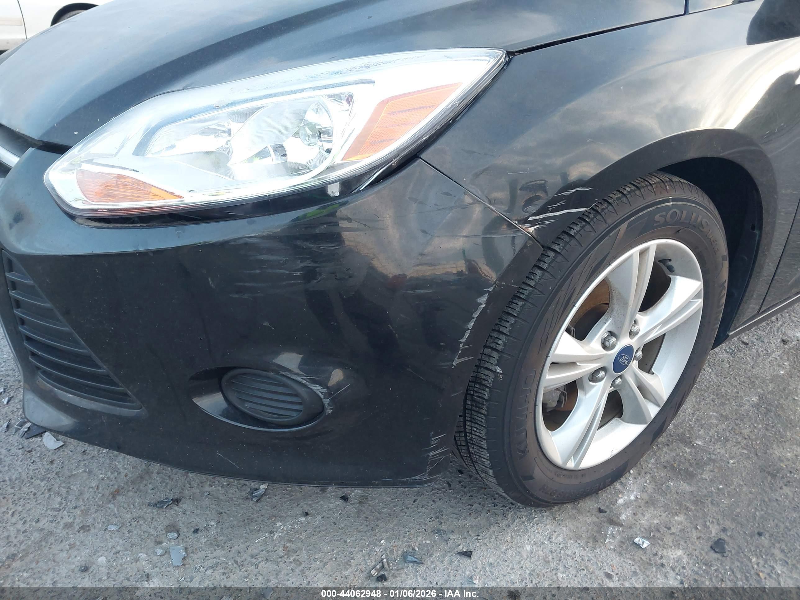 FORD FOCUS image 6