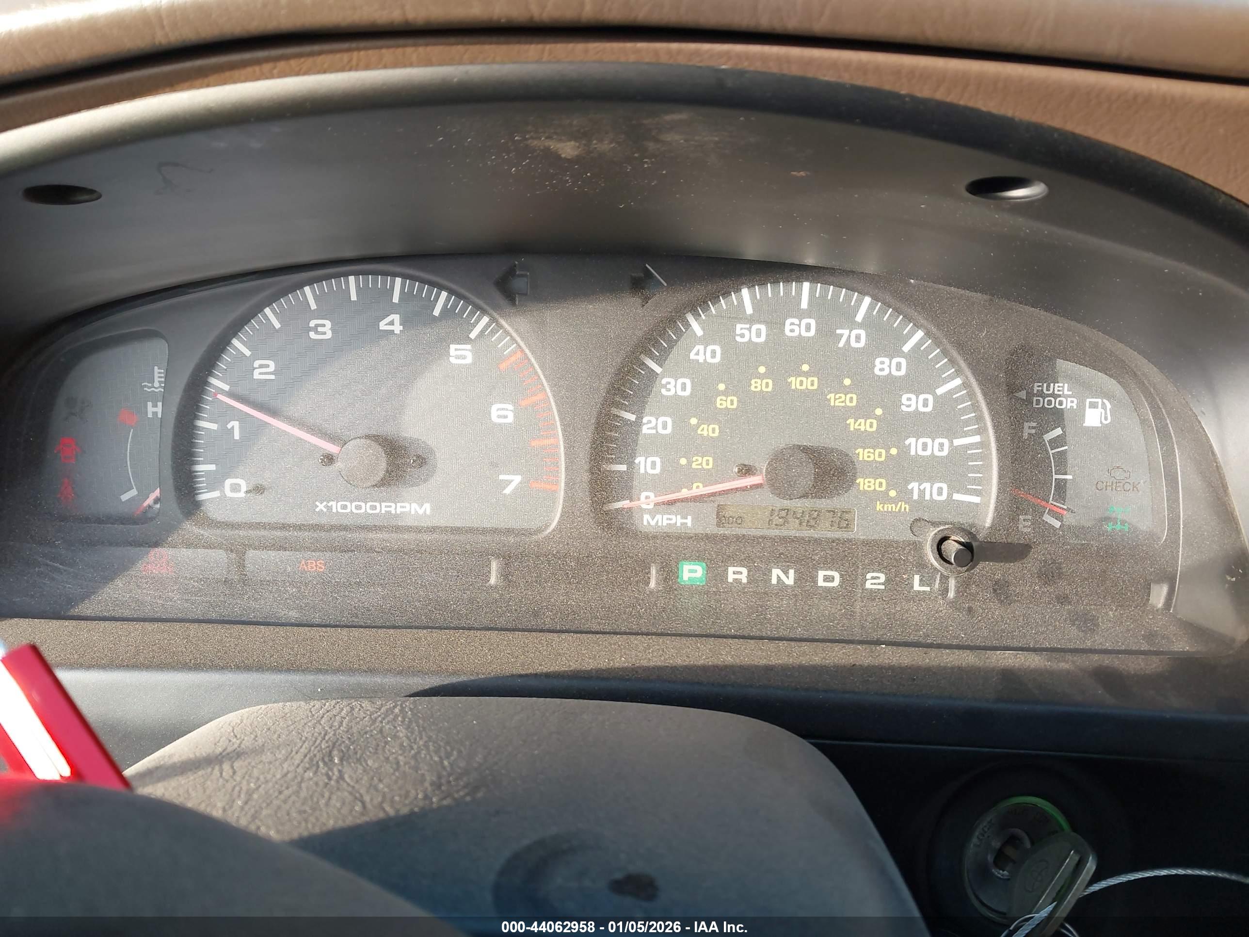 TOYOTA 4RUNNER image 7