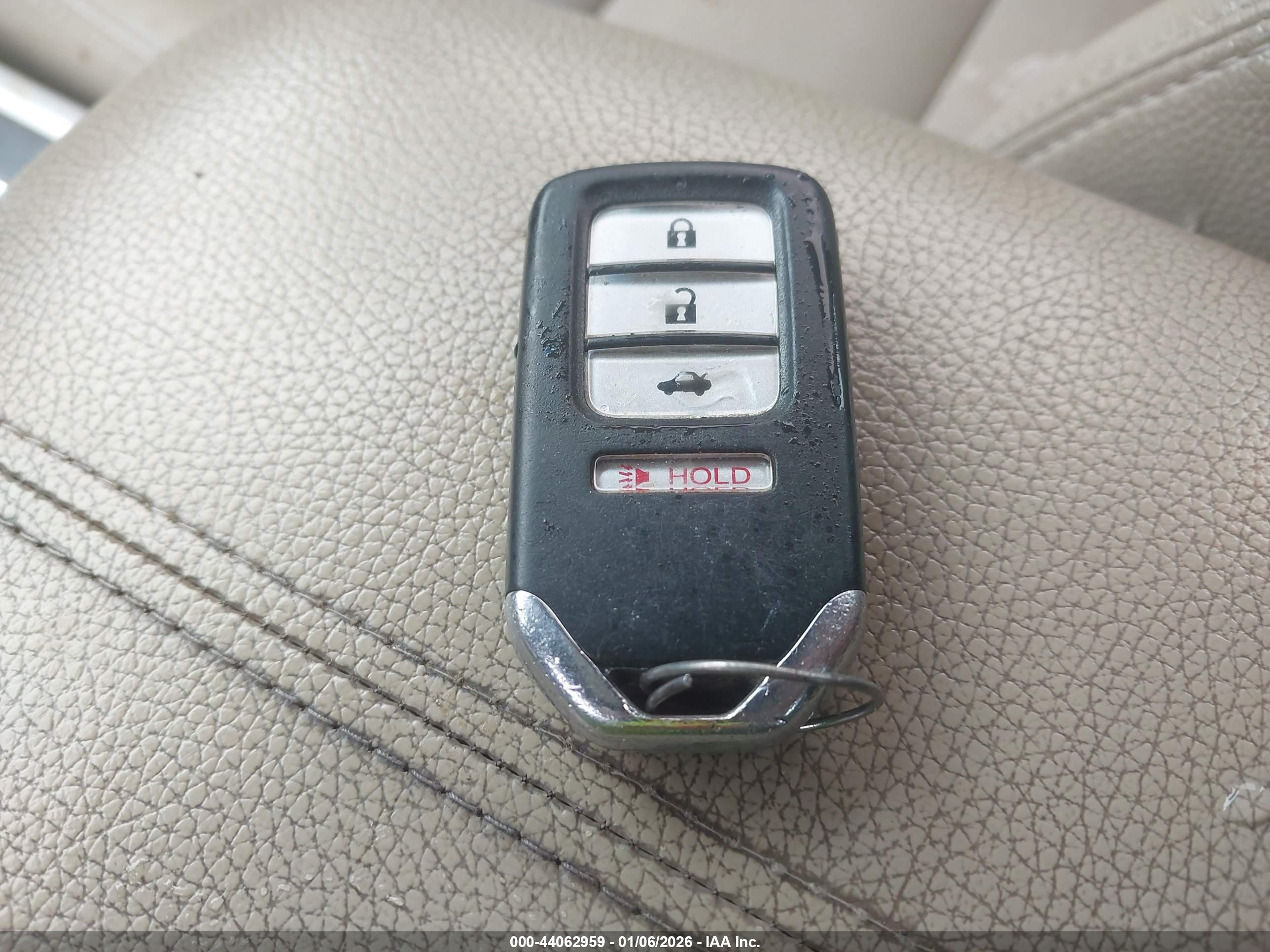 HONDA ACCORD image 11