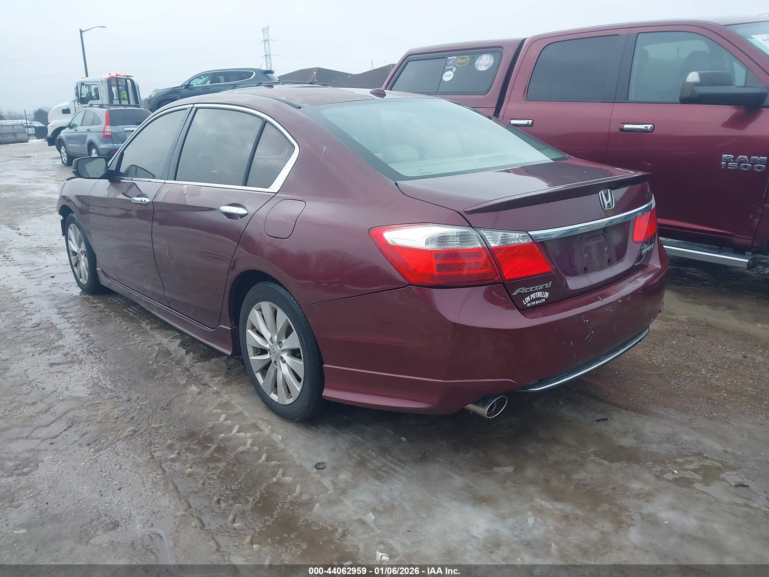 HONDA ACCORD image 3