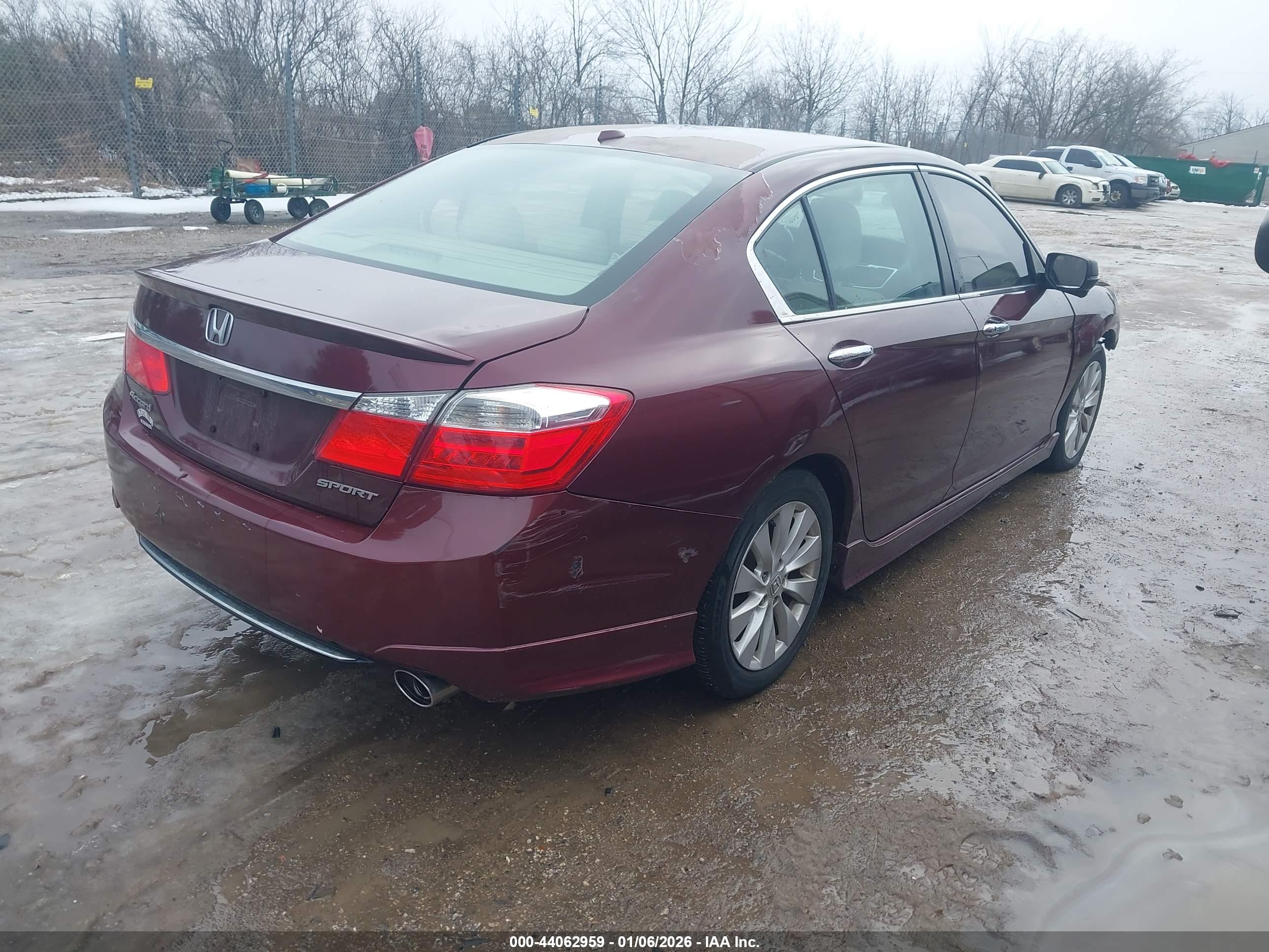 HONDA ACCORD image 4