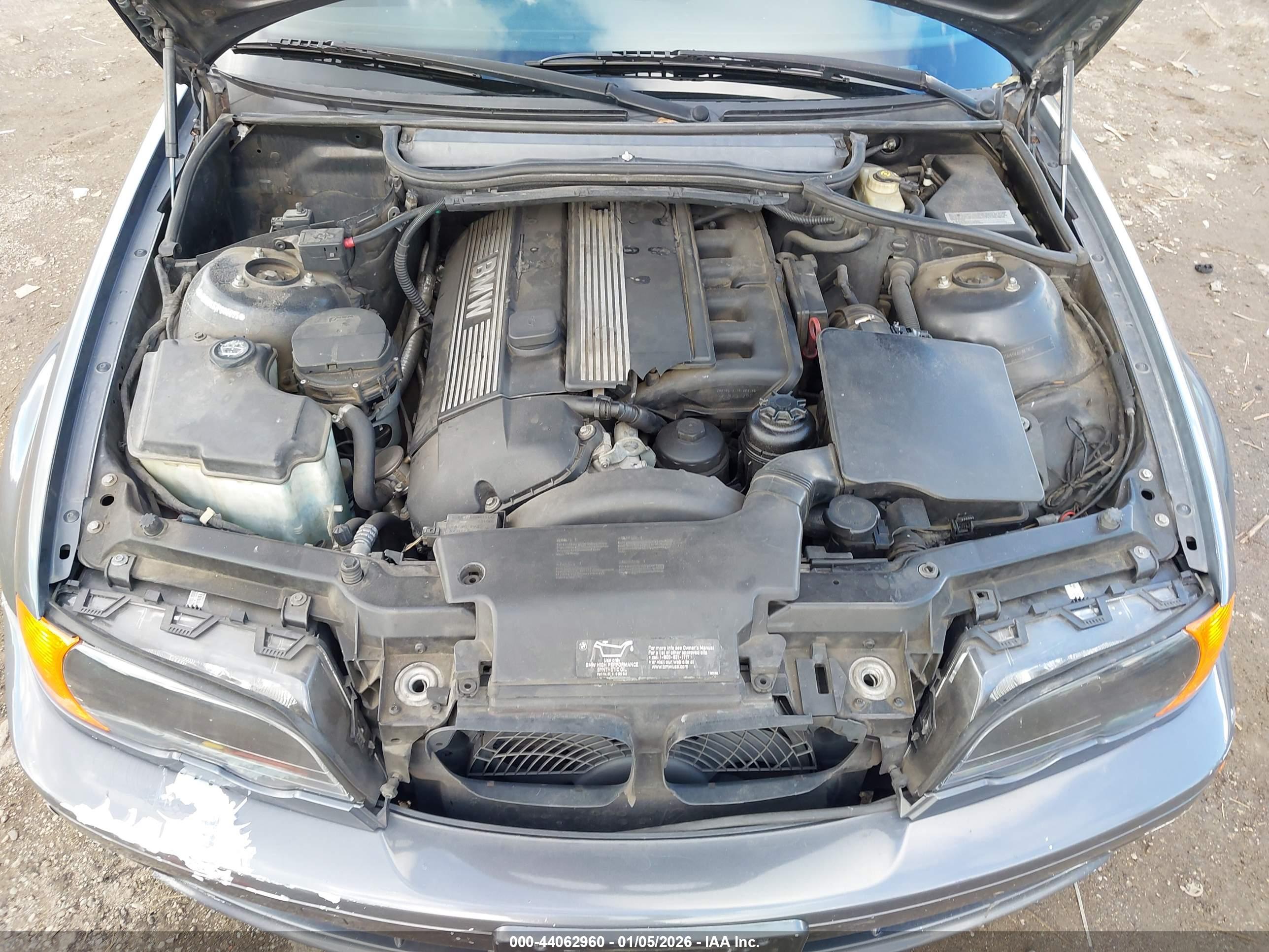 BMW 325CI image 10