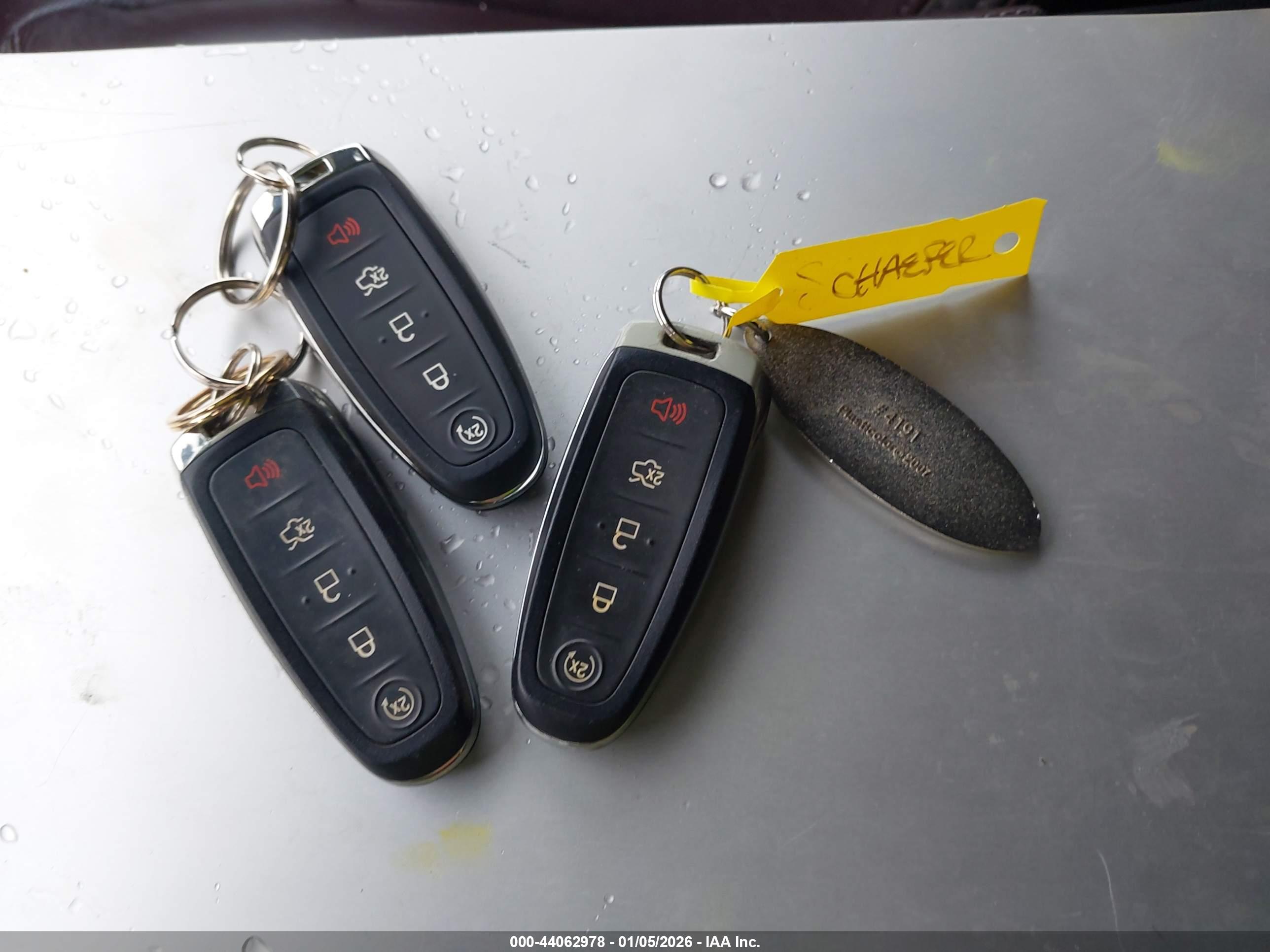 FORD EXPEDITION image 11