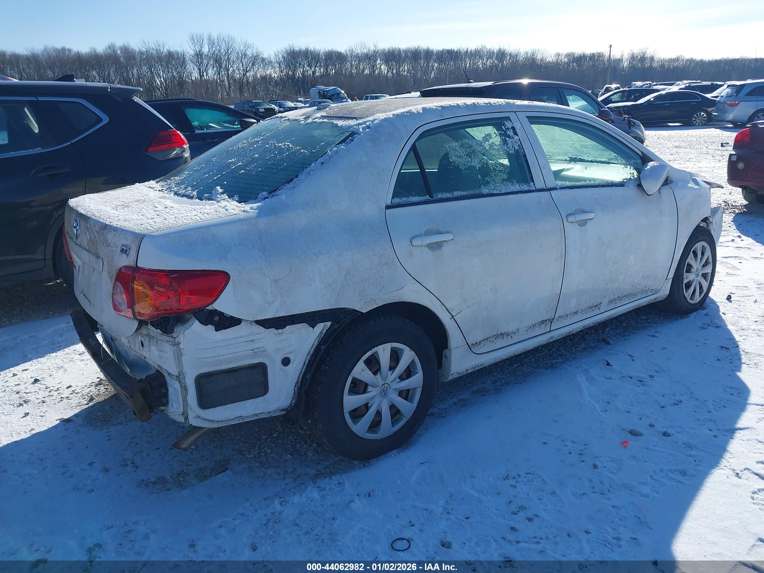 TOYOTA COROLLA image 4